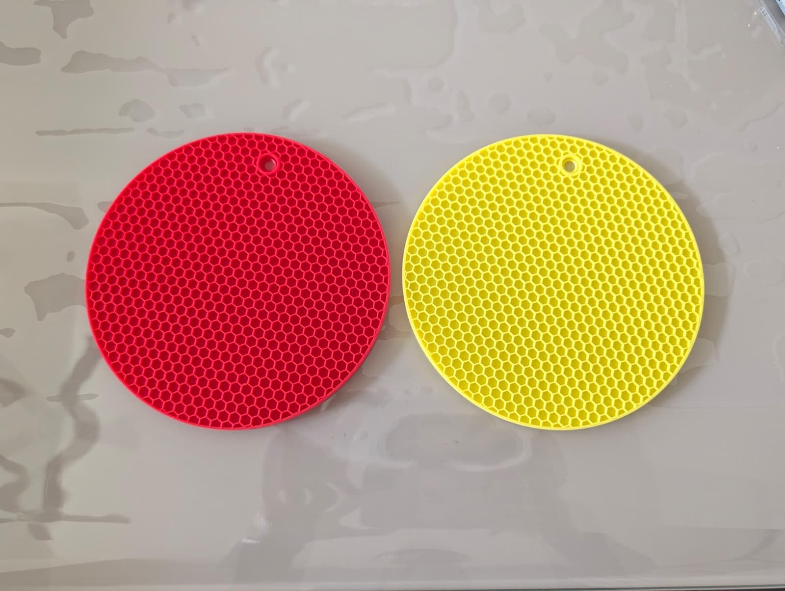 homEdge Silicone Round Trivets, 6 Pack Heat Resistant Non Slip Pot Holders-Black, 7x0.24x7 inches, Food Grade Silicone, Honeycomb Surface Design, Dishwasher Safe, Multipurpose Kitchen Utensil customer photo 1