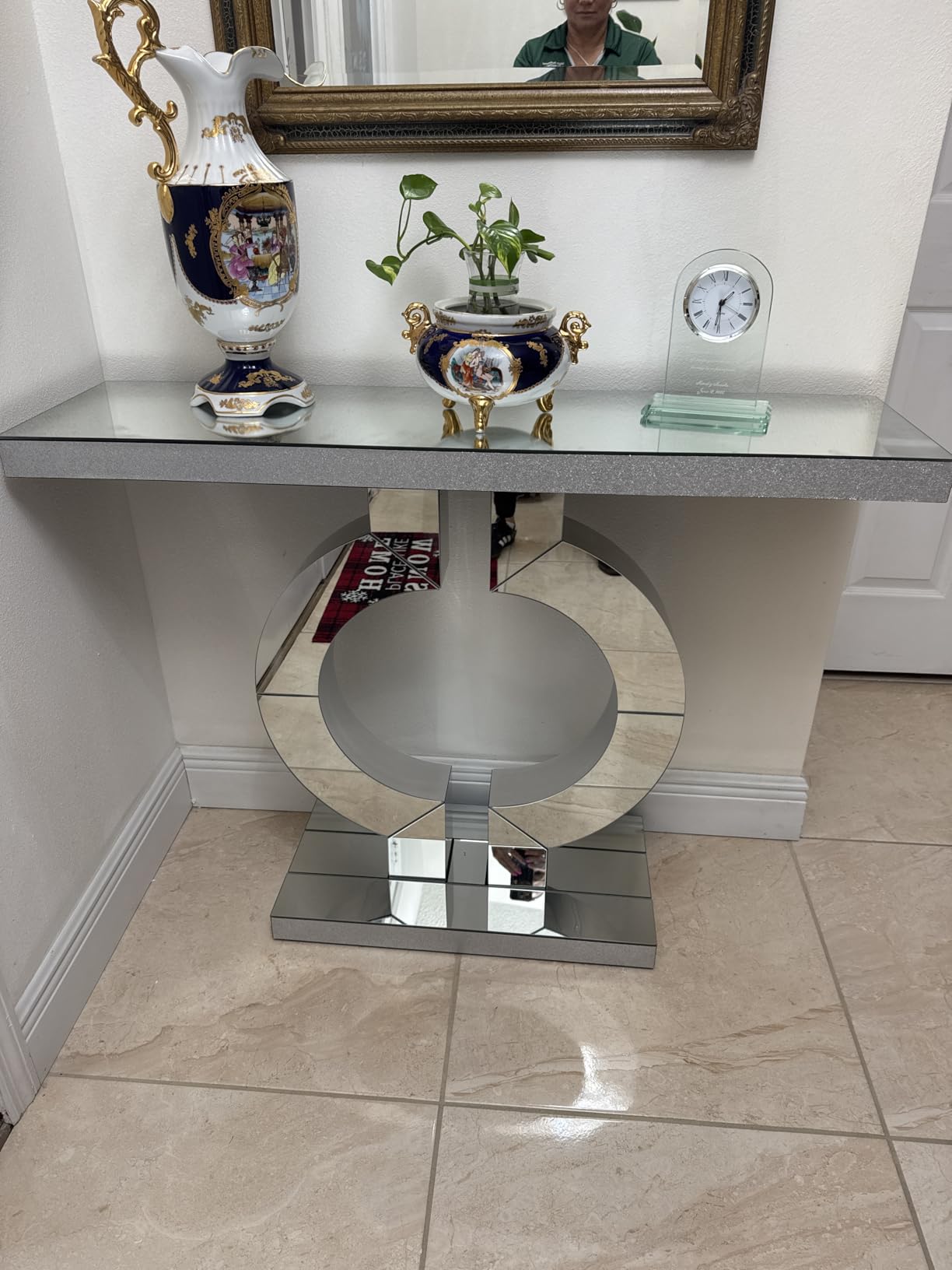 Tribesigns Modern Mirrored Console Table, Glass Sofa Table with Mirror Finish, 43-Inch Entryway Table with O-Shaped Base, Rectangular Accent Foyer Table for Living Room Hallway Entrance (Silver) customer photo 2