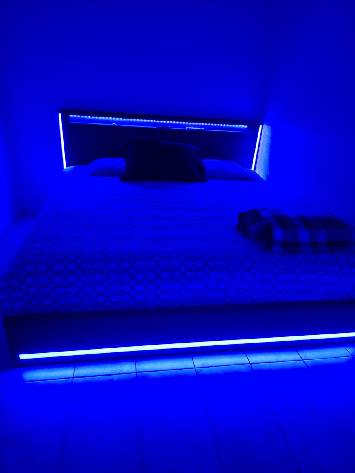 King Size Bed Frame and Adjustable Headboard, Light up King Size Platform Bed Frame with Type-C & USB Charging Station, LED Upholstered Metal Bed Frame King Size, No Box Spring Needed, Dark Grey customer photo 2