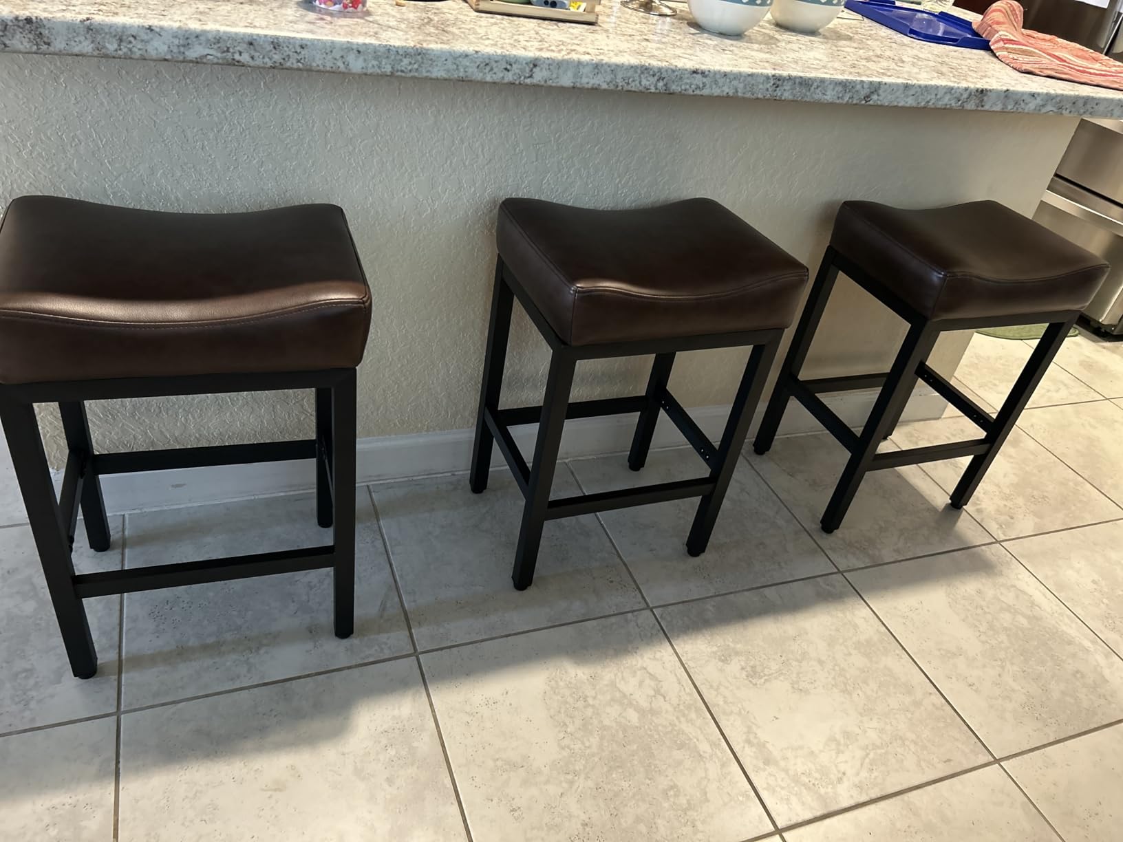 Counter Height Bar Stools Set of 2, 24 Inch Barstools for Kitchen Island Counter, Bonded Leather Kitchen Stools with Thick Saddle Seats & Heavy Duty Metal Base, Easy Assembly, All Black customer photo 2