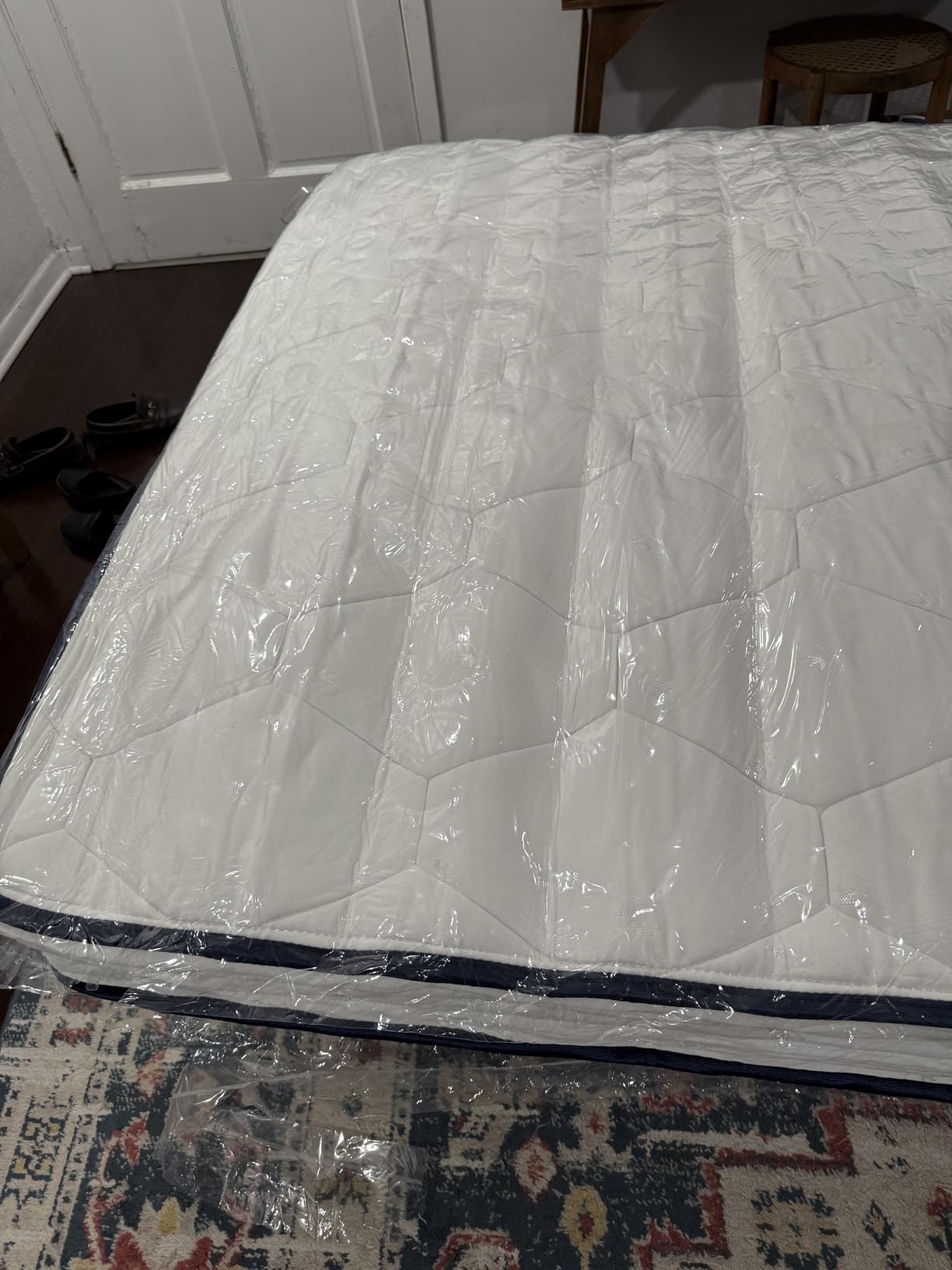 Novilla Queen Mattress, 12 Inch Hybrid Mattress Queen with Comfort Foam,Innerspring Pillow Top Mattresses in a Box, Pressure & Pain Relief, Soft Feel but Supportive customer photo 2