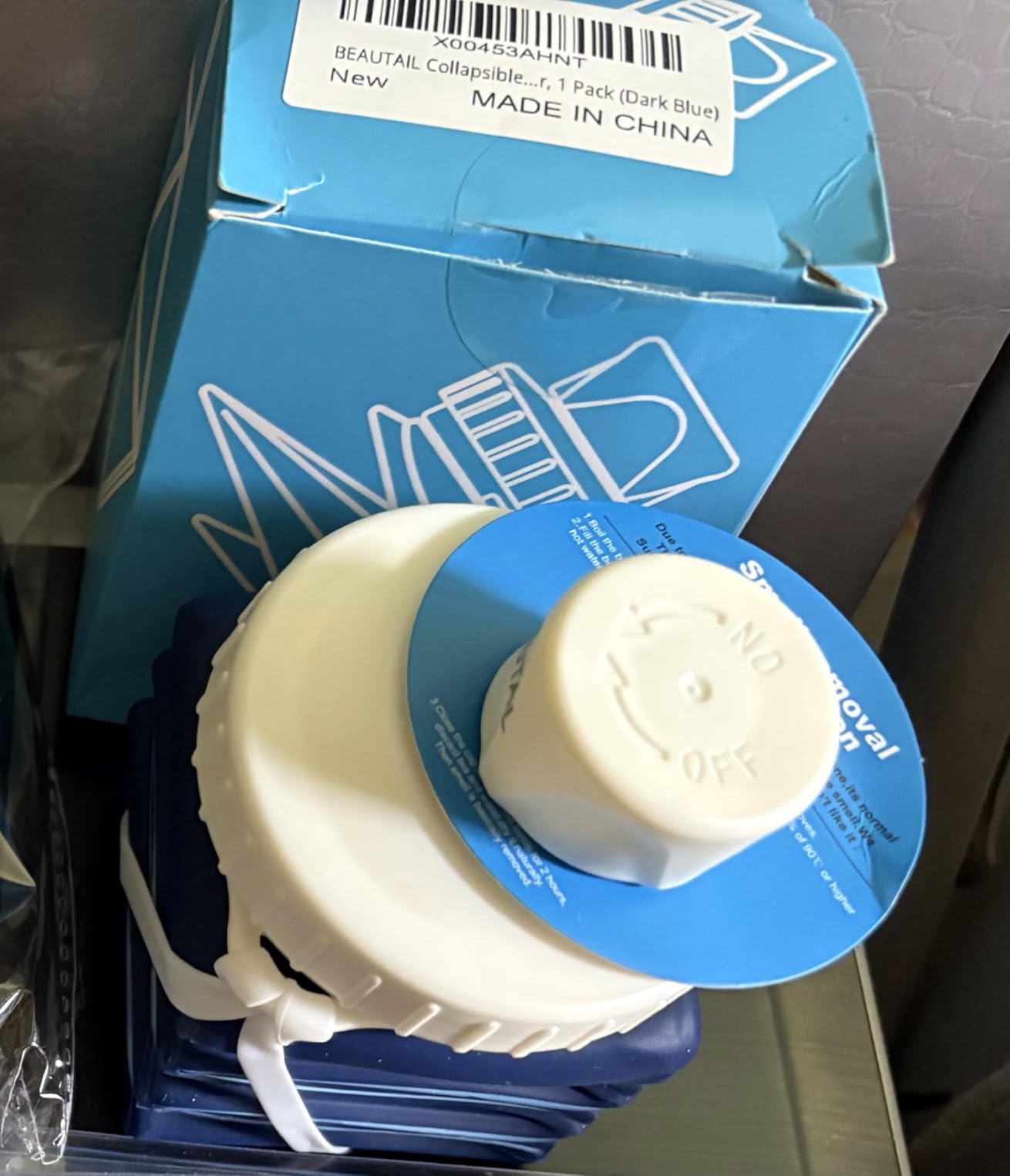 BEAUTAIL Collapsible Water Bottles 20.6oz, Silicone Foldable Portable Travel Water Bottle, BPA-Free, Leakproof Reusable for Traveling Camping Hiking Cycling Yoga Sports Outdoor, 1 Pack (Dark Blue) customer photo 1