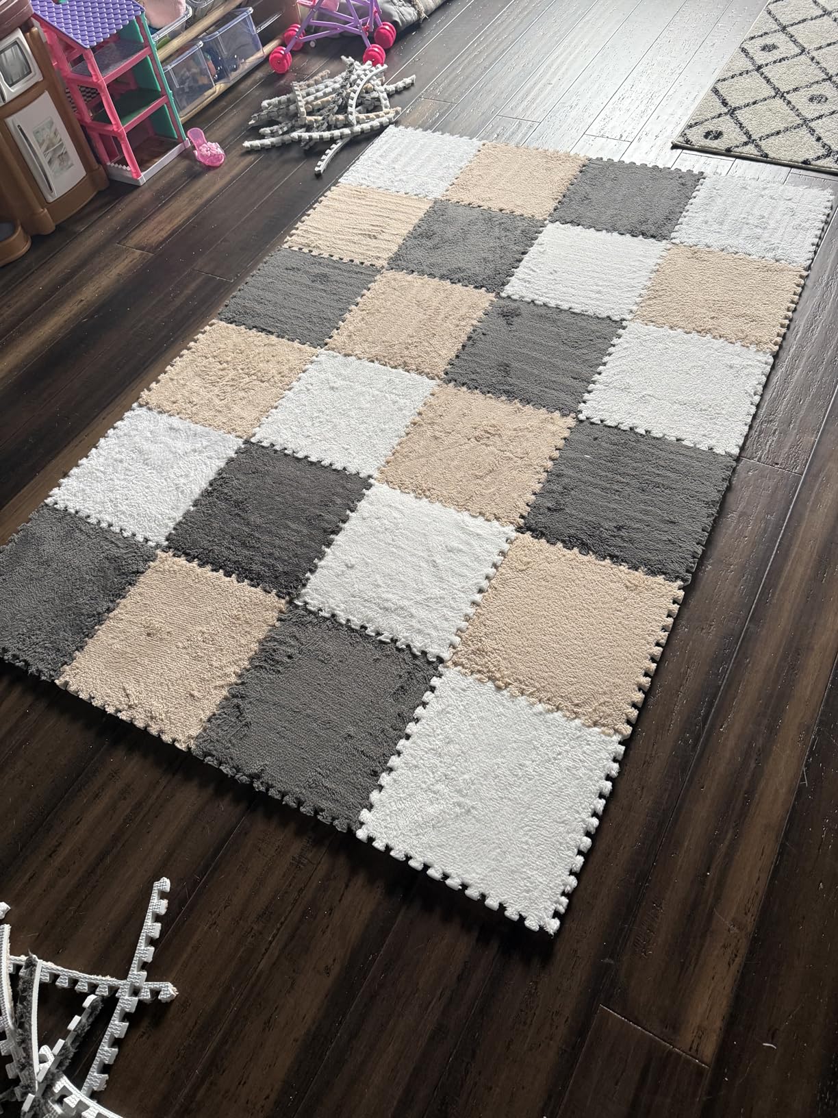 36 Pcs Plush Interlocking Carpet Tiles, Non-Toxic Shaggy Foam Carpet Tiles for Toddler Baby, Anti-Slip, EVA Foam Interlocking Tiles for Floor, Nursery, Playroom, Grey customer photo 2