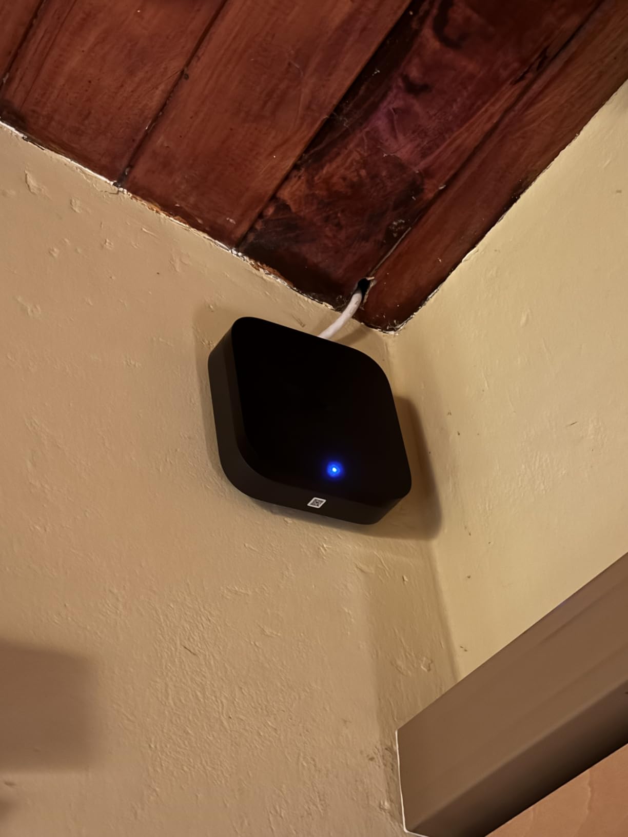 Aqara Smart Home Hub M3 for Advanced Automation, Matter Controller, Thread Border Router, Zigbee, Bluetooth, Wi-Fi, PoE, IR, Supports Apple HomeKit, Alexa, SmartThings, Home Assistant, IFTTT customer photo 2