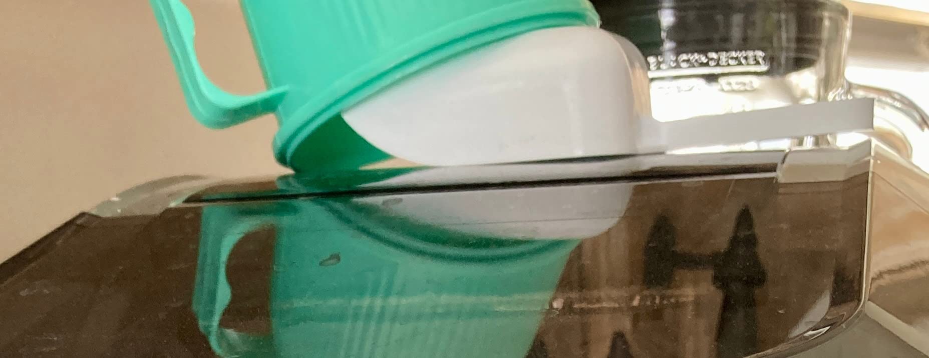 FRIGIDAIRE EFIC128AMZBLK Compact Countertop Ice Maker, 26 lb per Day, Black customer photo 2