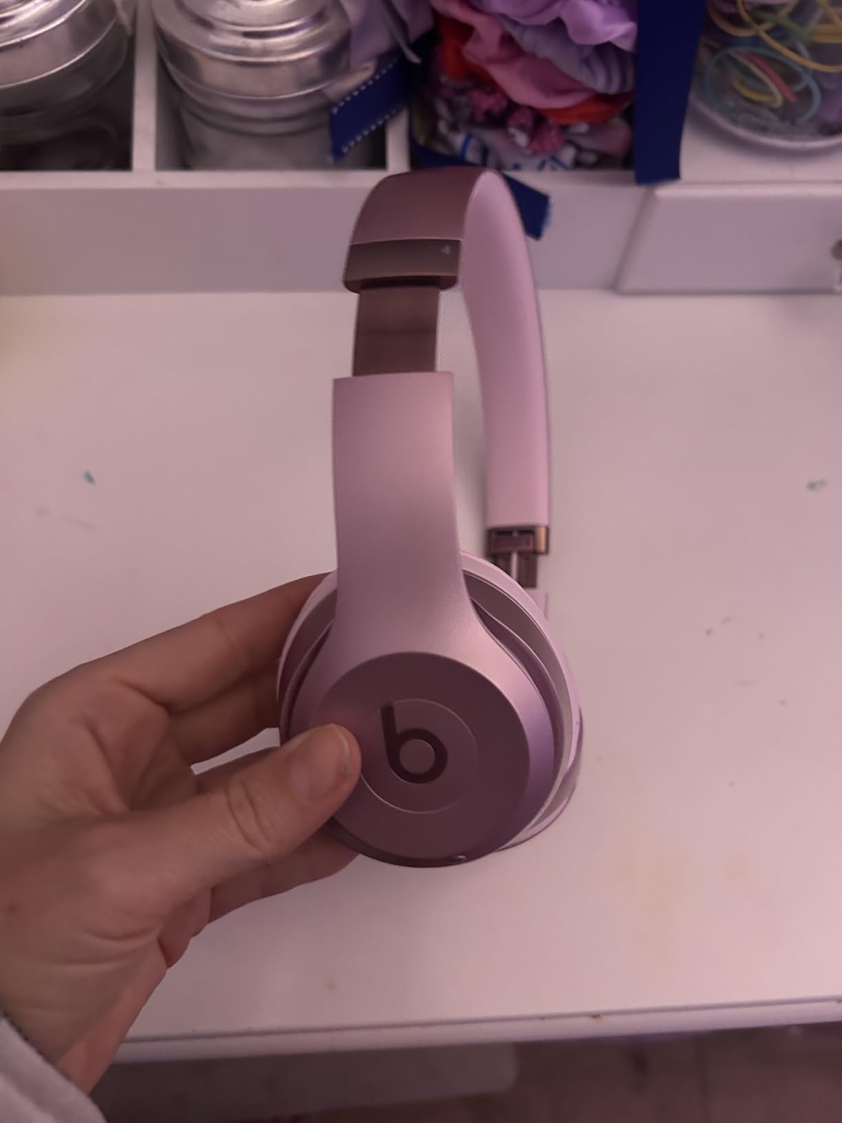 Beats Solo 4 - Wireless On-Ear Bluetooth Headphones, Up to 50-Hour Battery Life, Ultra-Lightweight Comfort, Powerful and Balanced Sound, Apple & Android Compatible customer photo 2