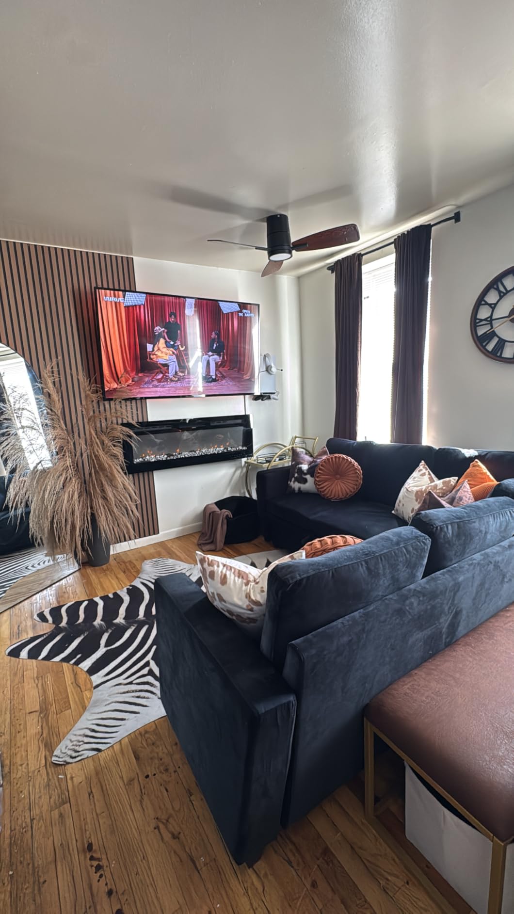 HONBAY Modular Sectional Sleeper Sofa with Pull Out Bed, L Shaped Couch with Storage Seat, Convertible Sectional Couches for Living Room, Beige customer photo 1