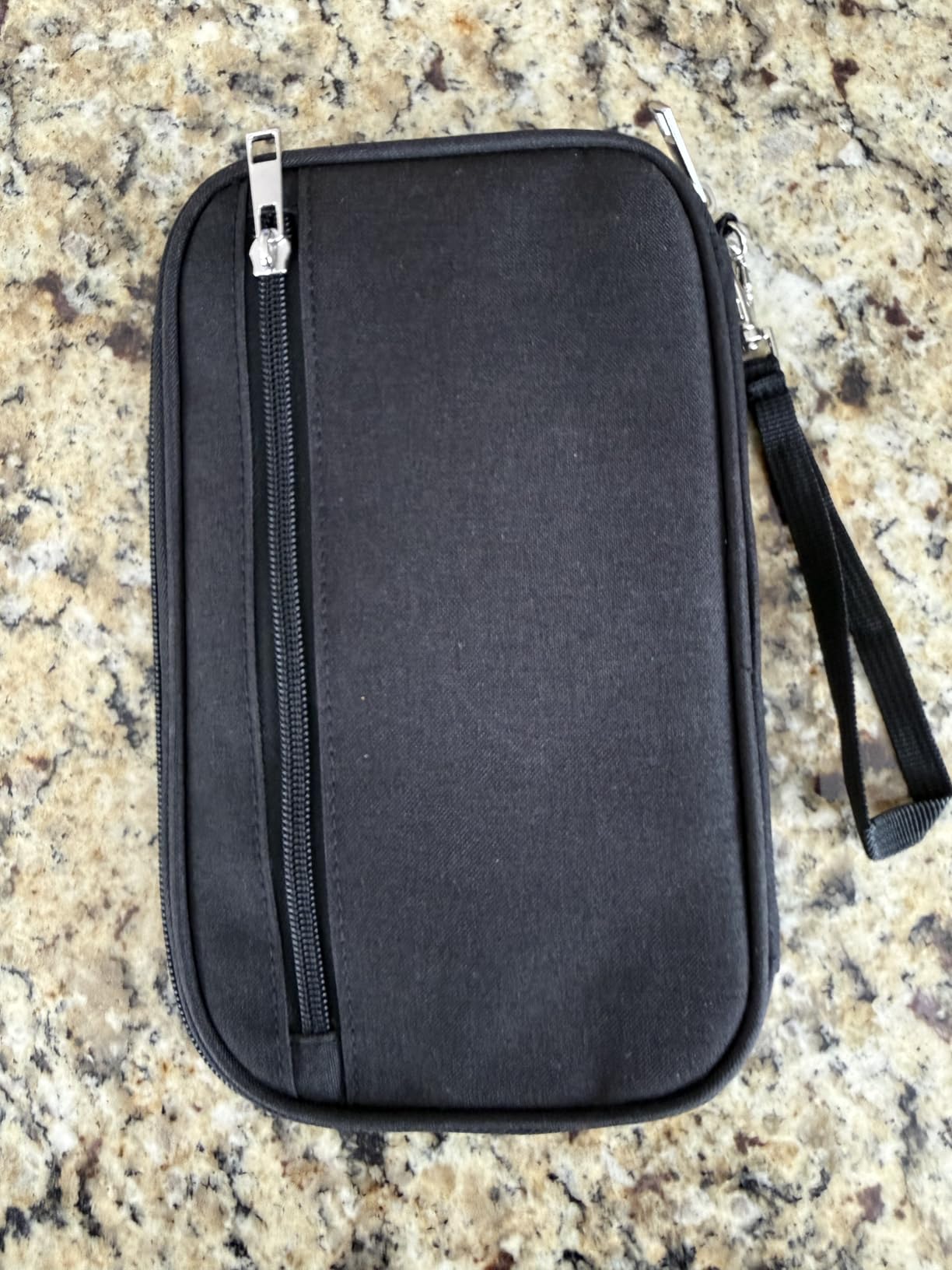 Passport Holder Family RFID Travel Document Organizer for Women Waterproof Passport Wallet Men Portable Case for Cards, Boarding Pass, ID, Money, Tickets with Zipper customer photo 2