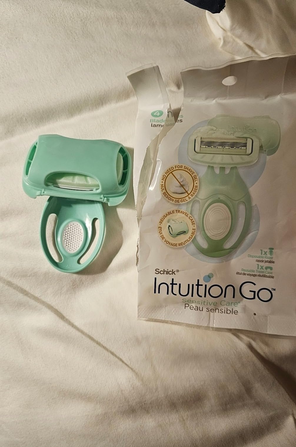 Schick Intuition Go Disposable Razor for Sensitive Skin, 1ct, Razors Sensitive Skin, Women's Disposable Razors with Organic Aloe, Travel Razor customer photo 2