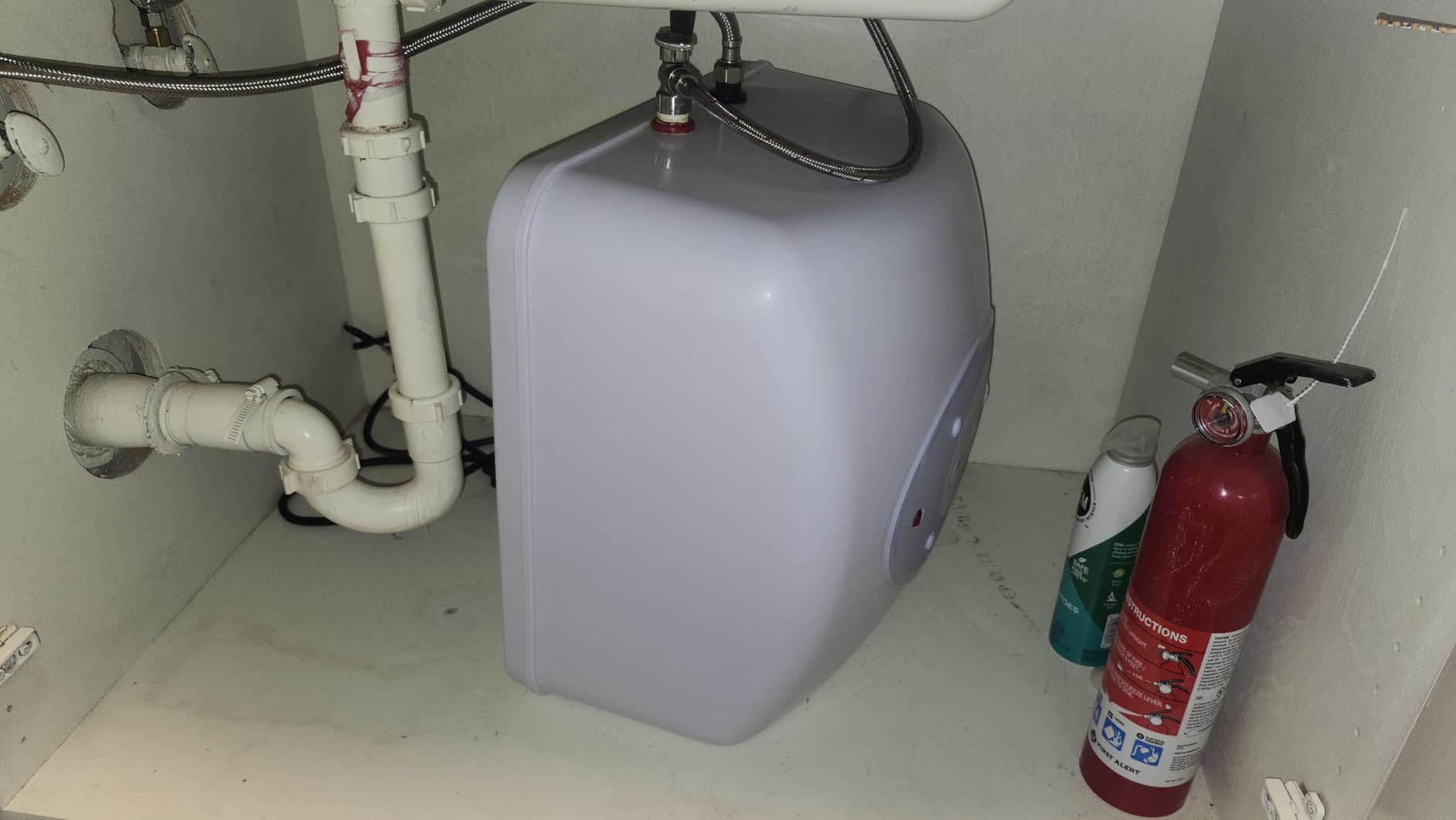 Electric Tank Water Heater 8 Gallon Under Sink Instant Hot Water for RV, Camper, Kitchen, Food Truck, 120V 1500W, Wall or Floor Mounted customer photo 1