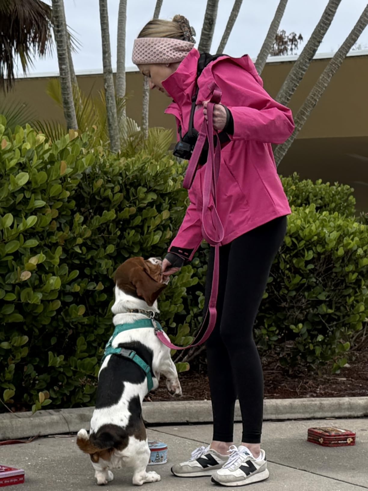 DECKTIN Women's Waterproof Raincoat Lightweight Rain Jacket Detachable Hood Travel Outdoor customer photo 1