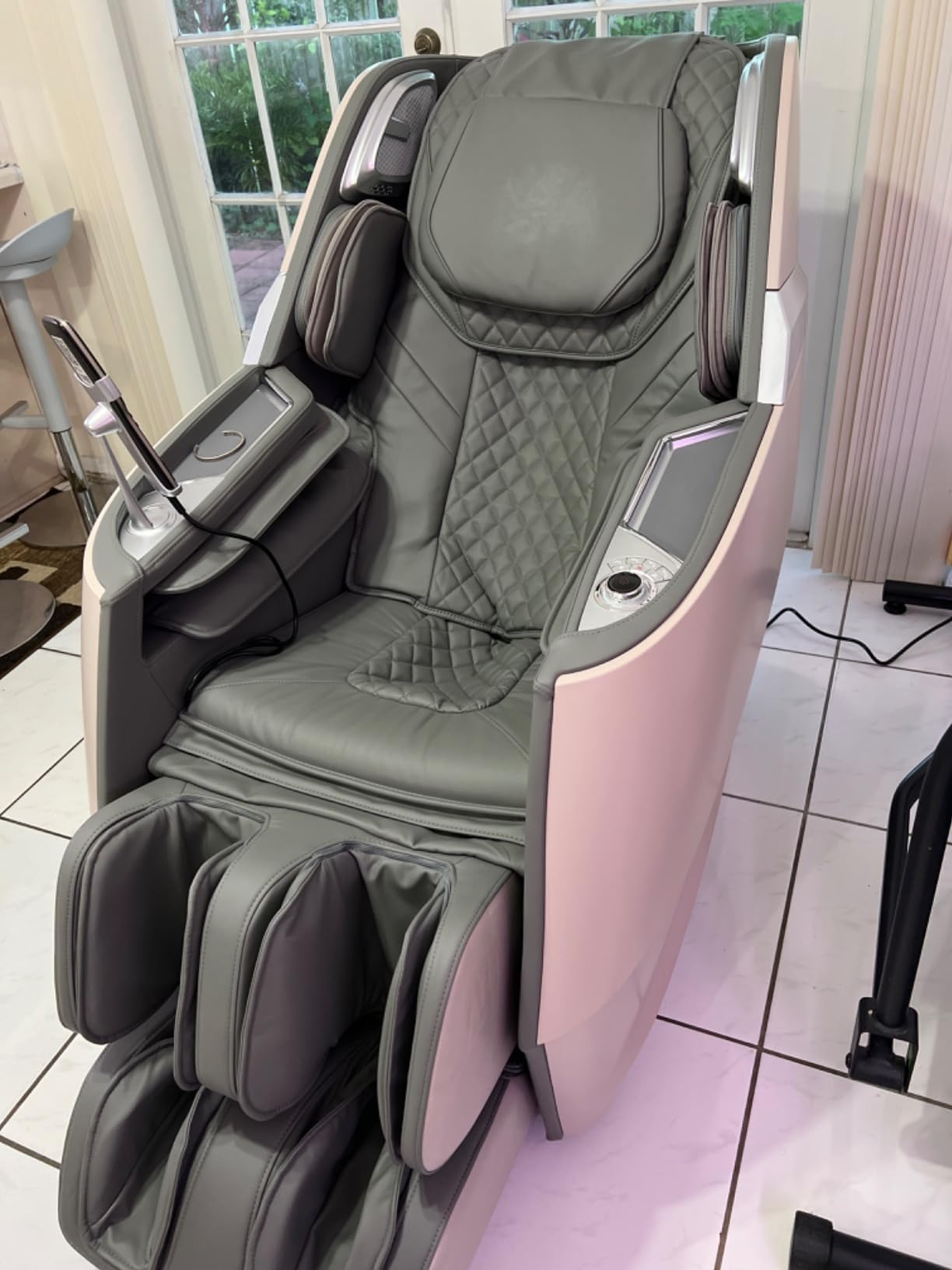 4D Massage Chair Full Body Zero Gravity Recliner - 55