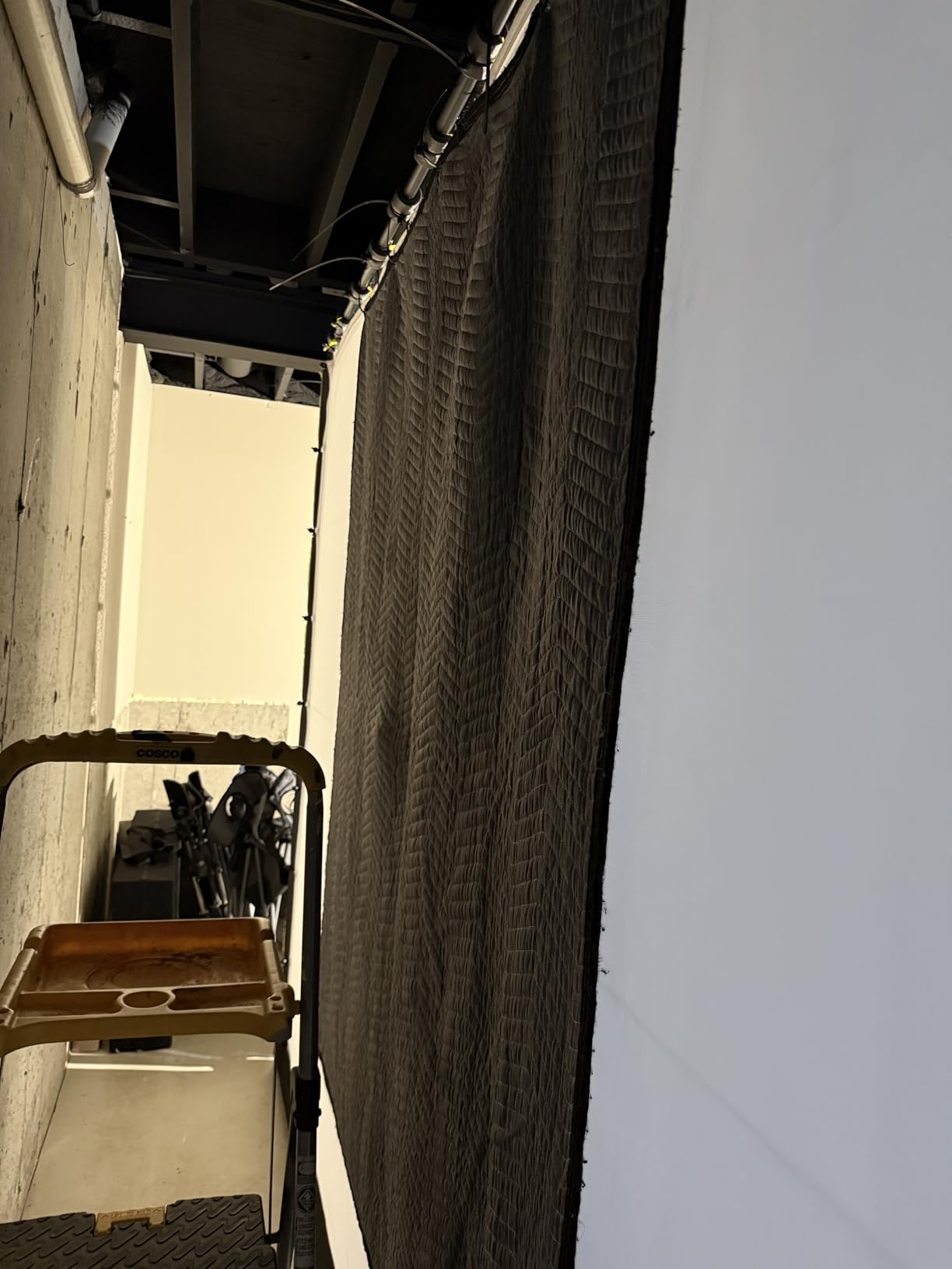 Complete Golf Simulator Enclosure Package - 4K-Ready Impact Screen with Blackout Cage, Projector Mount, Frame Poles, Side Shank Nets customer photo 2