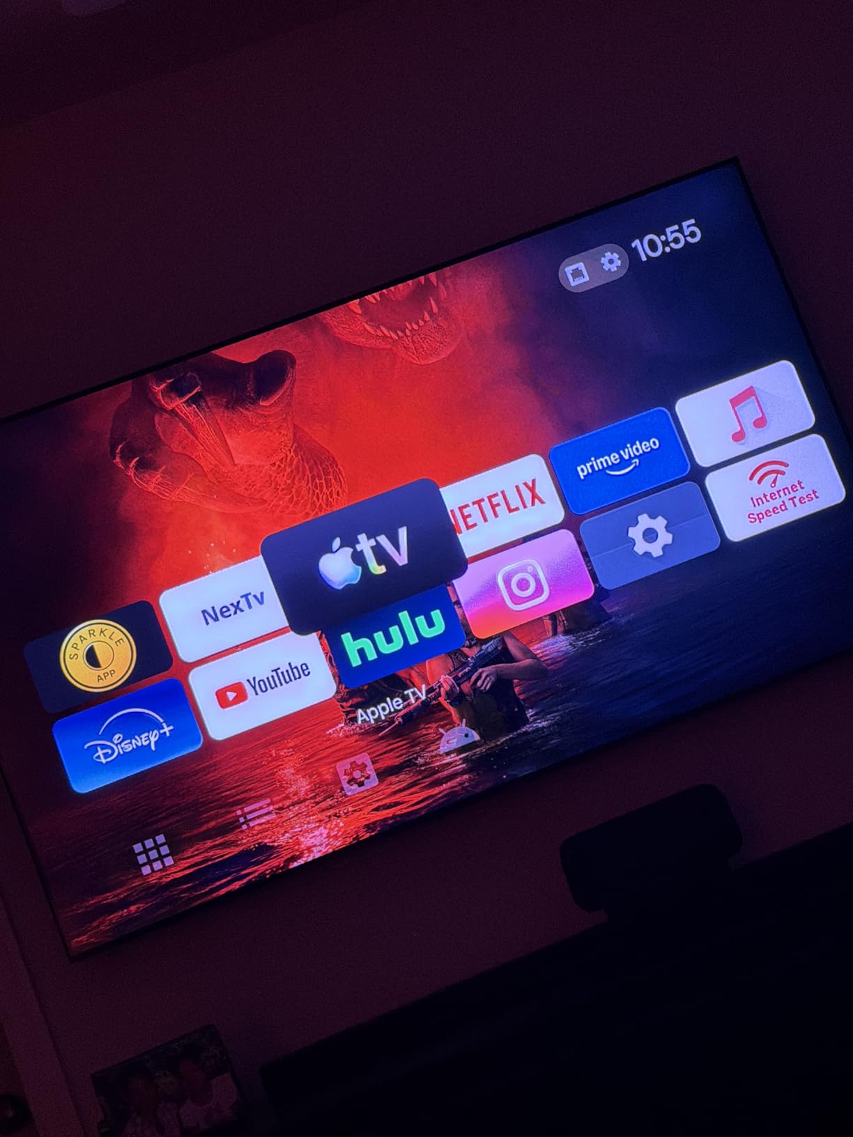 TV Streamer 4K - Fast Streaming Entertainment on Your TV with Voice Search Remote - Watch Movies, Shows, Live TV, and Netflix in 4K HDR - Smart Home Control - 32 GB of Storage - Porcelain customer photo 1