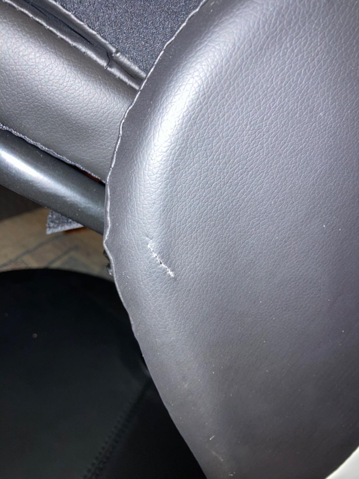 RESPAWN 900 Console Gaming Recliner with Footrest and Lumbar Support - Comfortable Ergonomic Gaming Chair with Headrest, No Wheels, Reclining, Heavy Duty, Racing Style Video Game Chairs - Gray Fabric customer photo 1