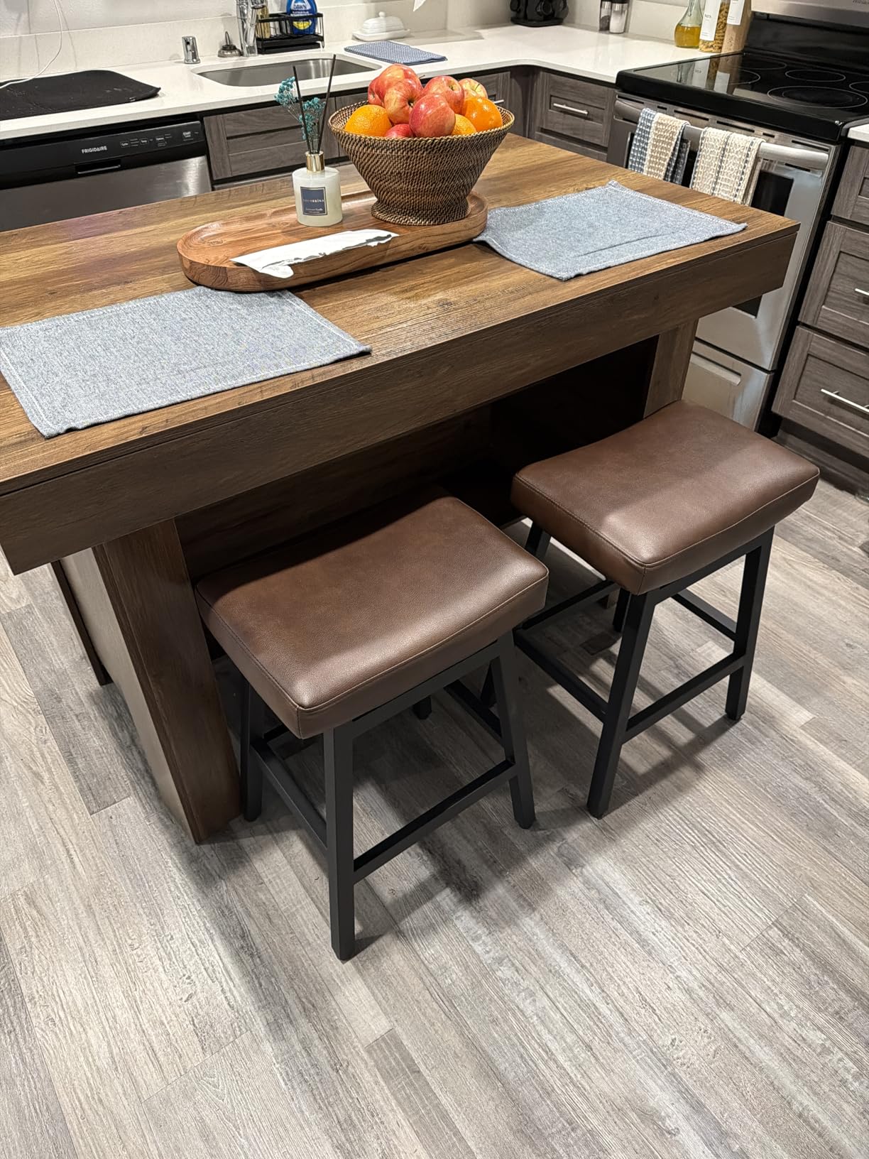 Counter Height Bar Stools Set of 2, 24 Inch Barstools for Kitchen Counter, Kitchen Stools with Bonded Leather Saddle Seats & Heavy Duty Metal Legs, Easy Assembly, All Black customer photo 2