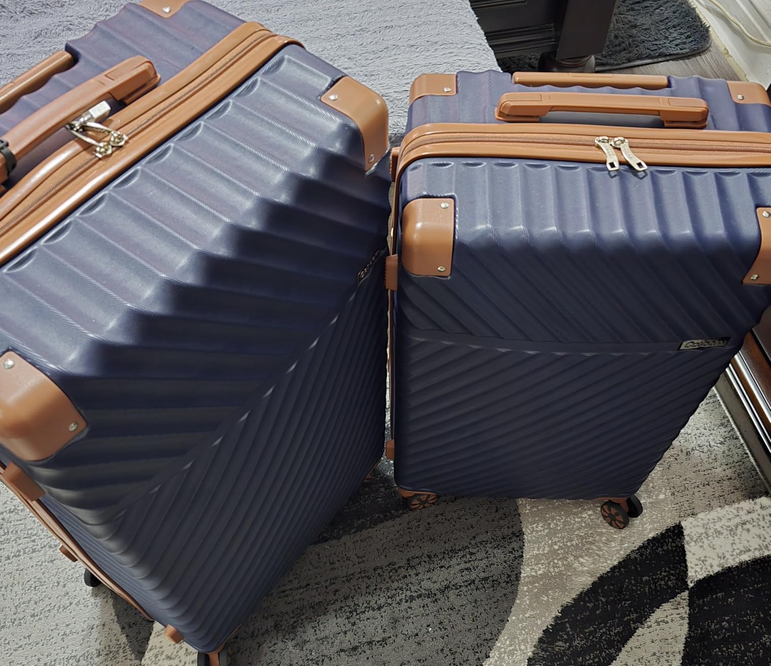 Cosbarn Luggage Sets 5 Piece with TSA Lock Spinner Wheels, Unisex Hard Case ABS Suitcase Set, Hardshell Lightweight Waterproof Travel Hardside Suitcases with Wheels for Women Men, Dark Blue customer photo 2