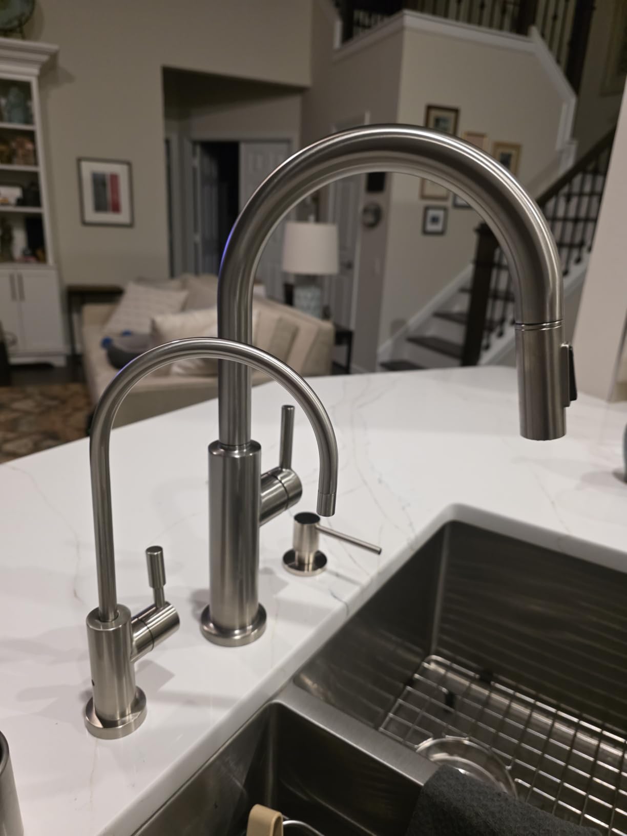 Delta Faucet Nicoli Kitchen Faucet with Pull Down Sprayer, Modern Brushed Nickel, Single Hole, Stainless Steel customer photo 1
