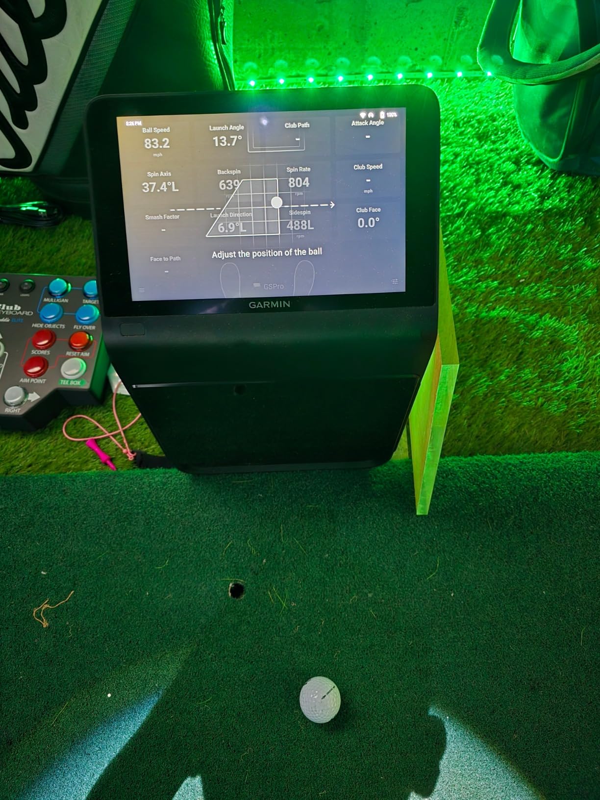 Garmin Approach R50, Premium Golf Launch Monitor and Simulator, 10