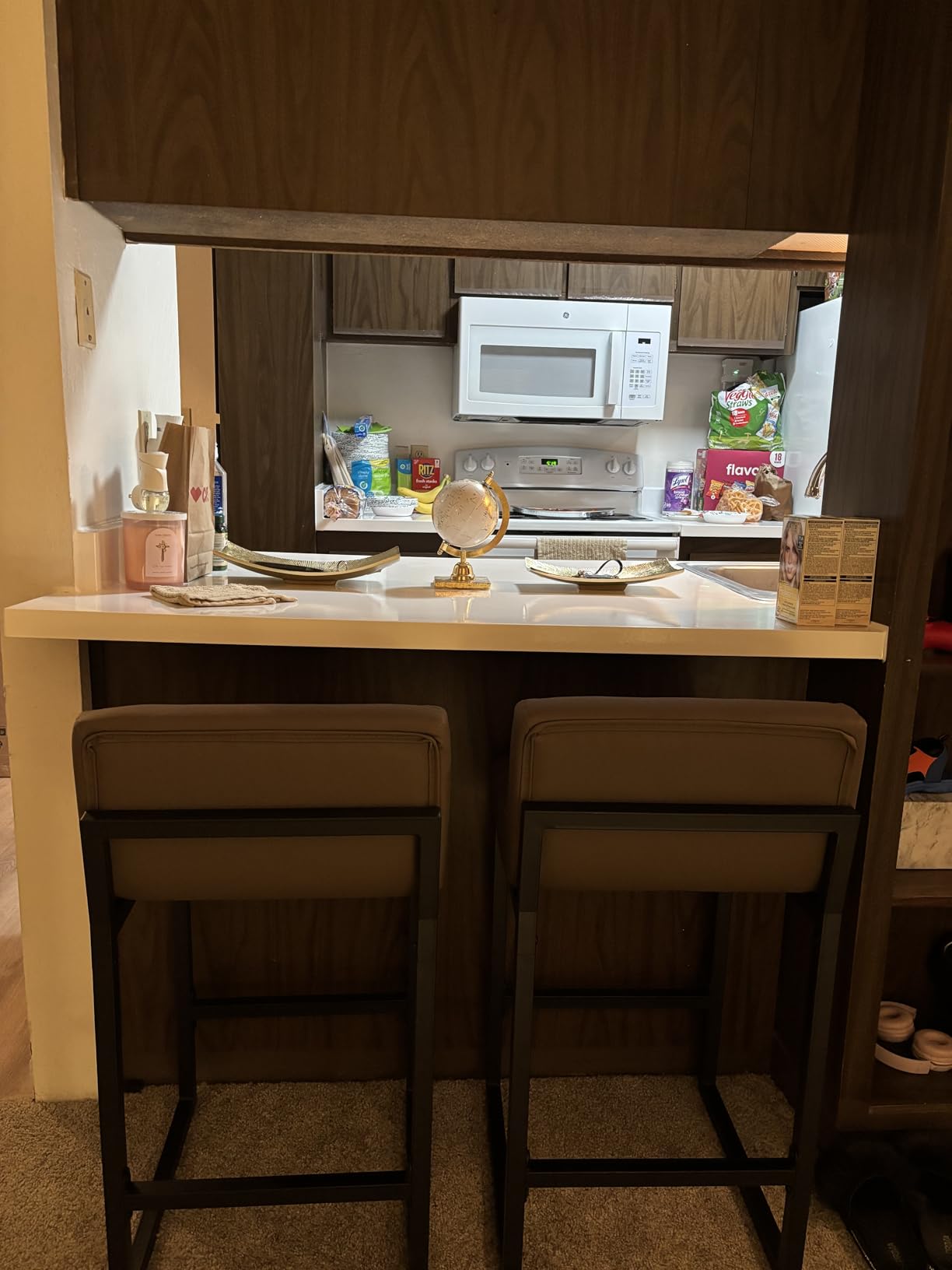 Counter Height Bar Stools Set of 4, Upholstered Barstools with Back, Bar Chairs with Thickened Metal Legs, PU Leather Counter Stools for Kitchen Island (Coffee Brown, 4Pcs 26