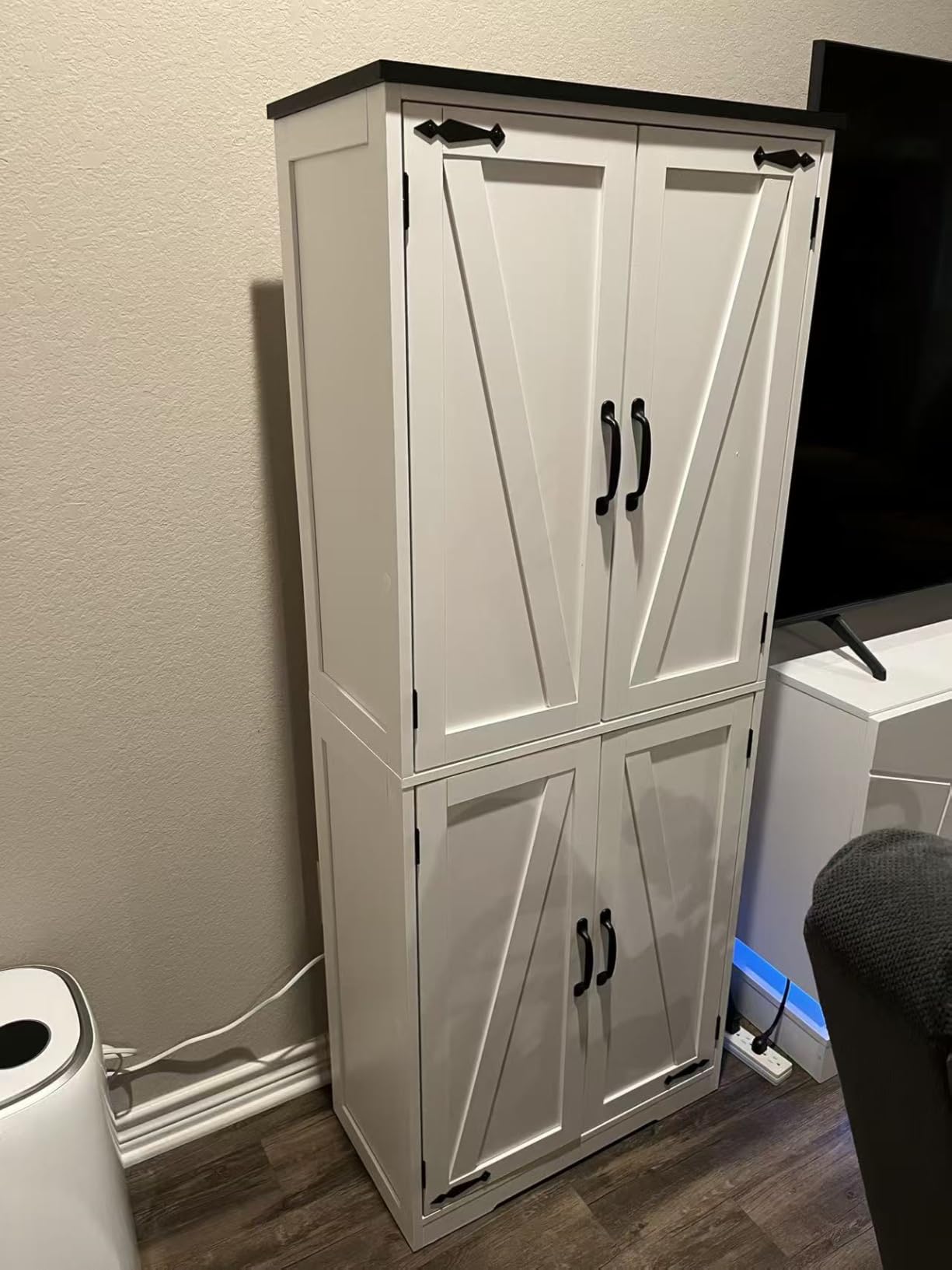 TEENFON Farmhouse Corner Cabinet, 70