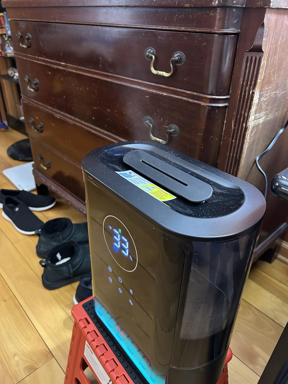 DREO 8L Smart Humidifier Large Room 600ft, HM717S, 80H Runtime Supersized Warm and Cool Mist Humidifiers for Bedroom Baby, 28dB Quiet Air Humidifier for Plants Indoor, Home, Whole House, Silver customer photo 1