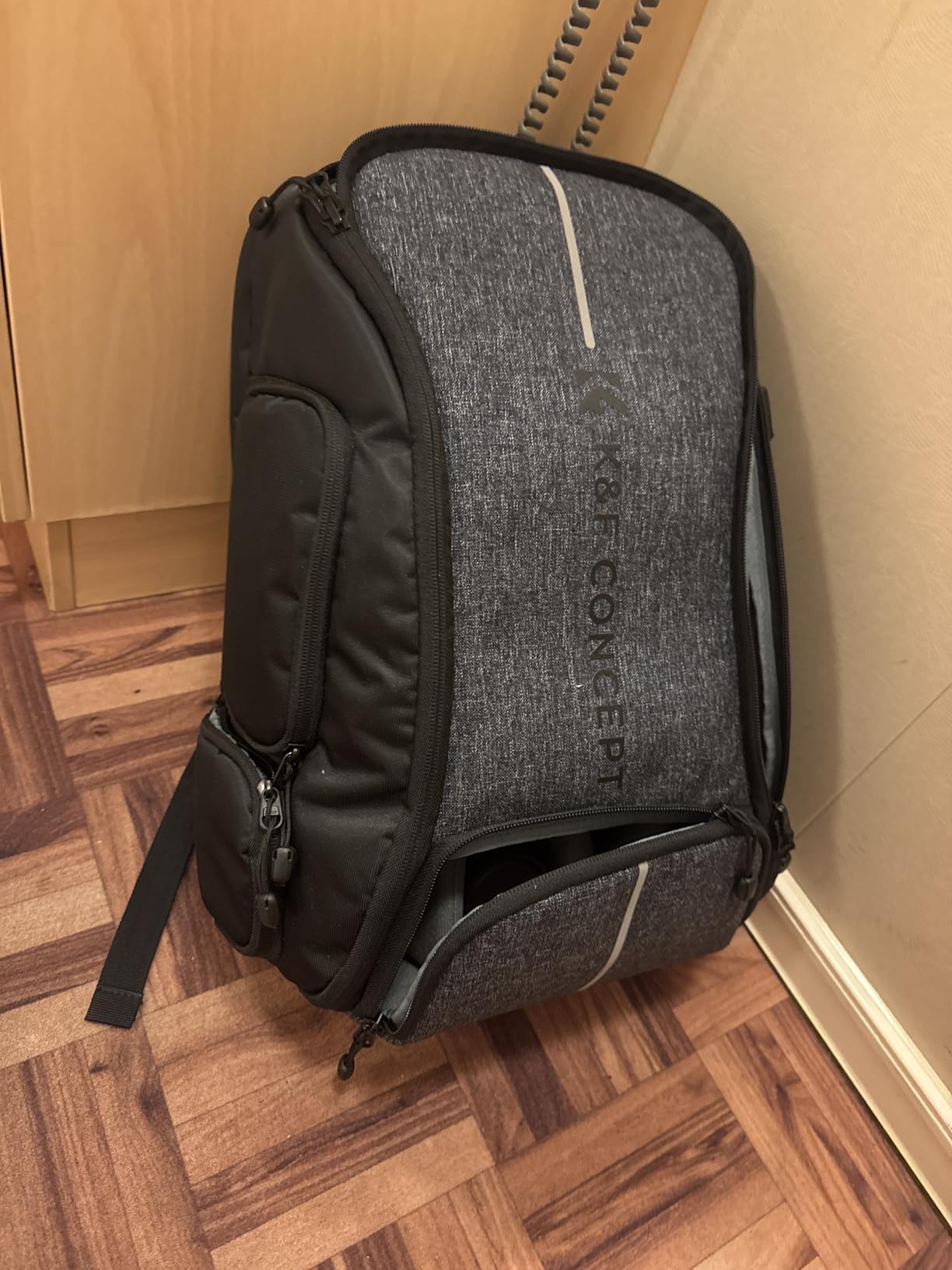 K&F CONCEPT Camera Backpack,Camera Bags for Photographers 30L Large Capacity with Raincover and 16 Inch Laptop Compartment Compatible for Canon/Nikon/Sony/DJI Mavic Drone Travel customer photo 1