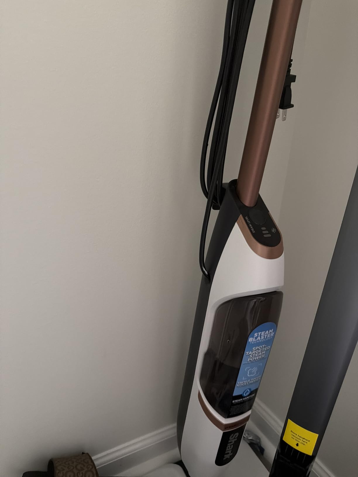 Shark SteamSpot Steam Mop with Steam Blaster Technology, 3 Steam Modes, 2 Washable Pads, XL Removable Water Tank, Lightweight, Steam Cleaner for sealed Hard Floors, Hardwood, Tile, Laminate, S2001 customer photo 1