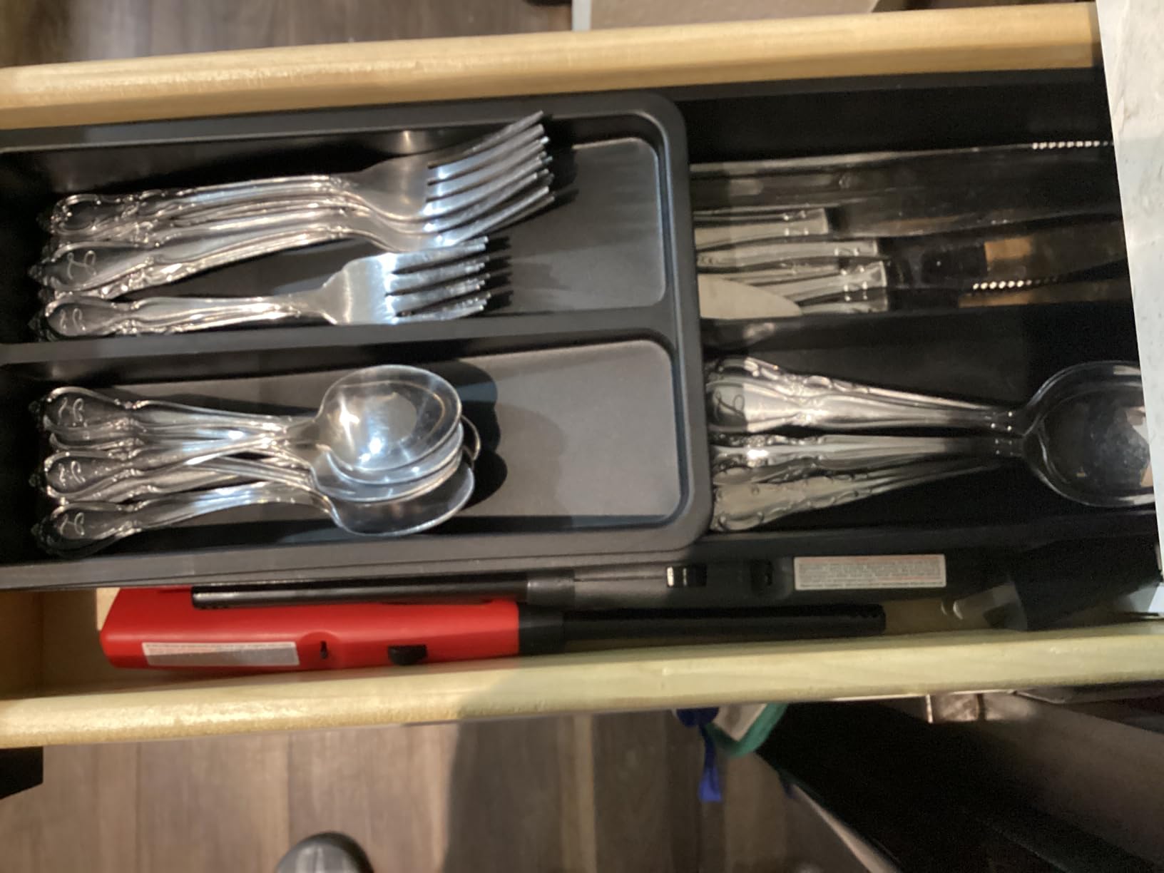 Lifewit Compact Silverware Organizer for Kitchen Drawer, Narrow Flatware Tray Holder, Plastic Cutlery Spoons, Forks and Knives Storage, White&Gray, 1 Pack customer photo 1