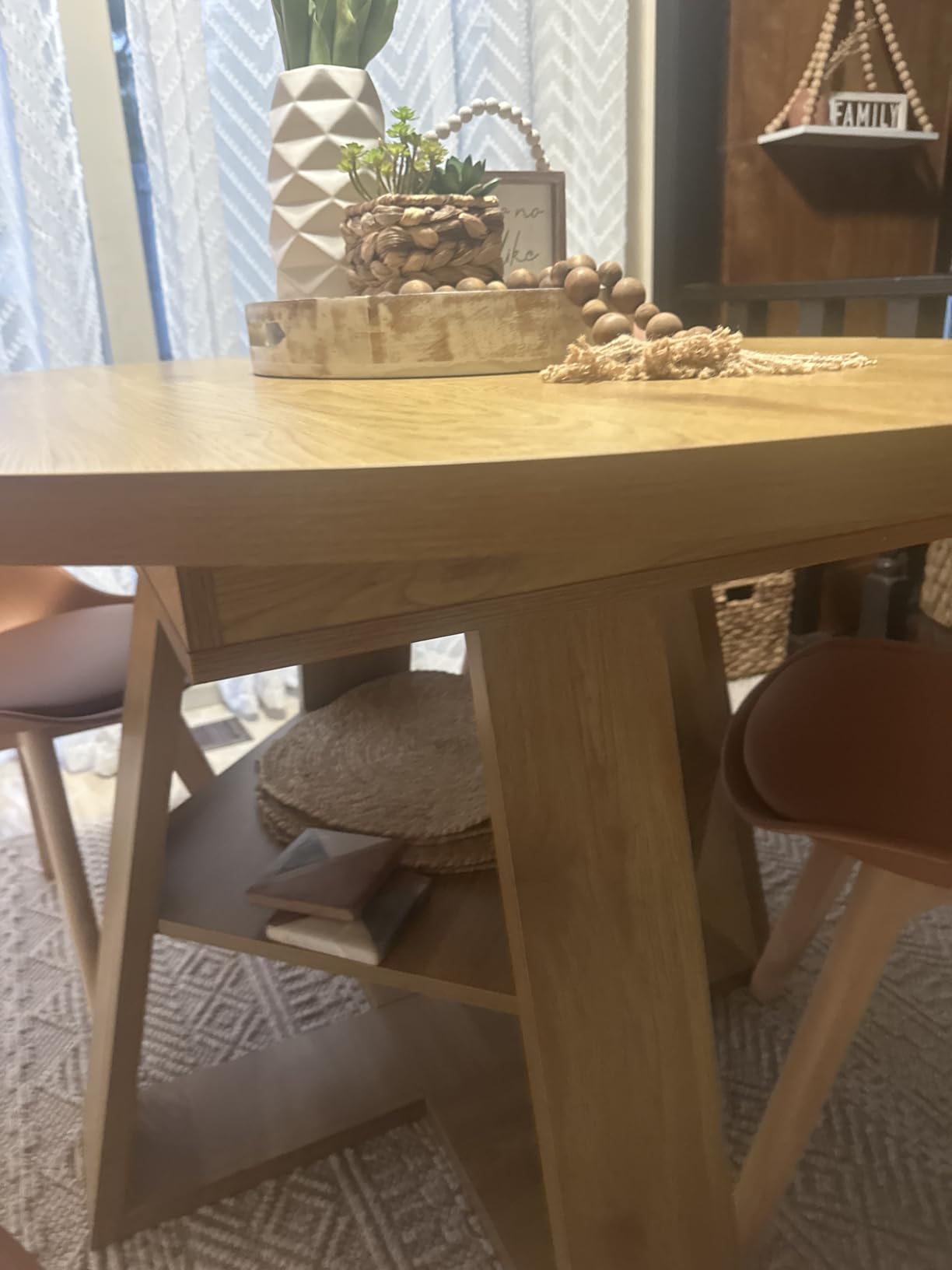 43.3in-59in Extendable Round Dining Table for 4-8, Modern Kitchen Oval Dining Table with Removable Leaves Space Saving, Wood Base with Storage Shelf for Kitchen Living Room (Walnut) customer photo 2