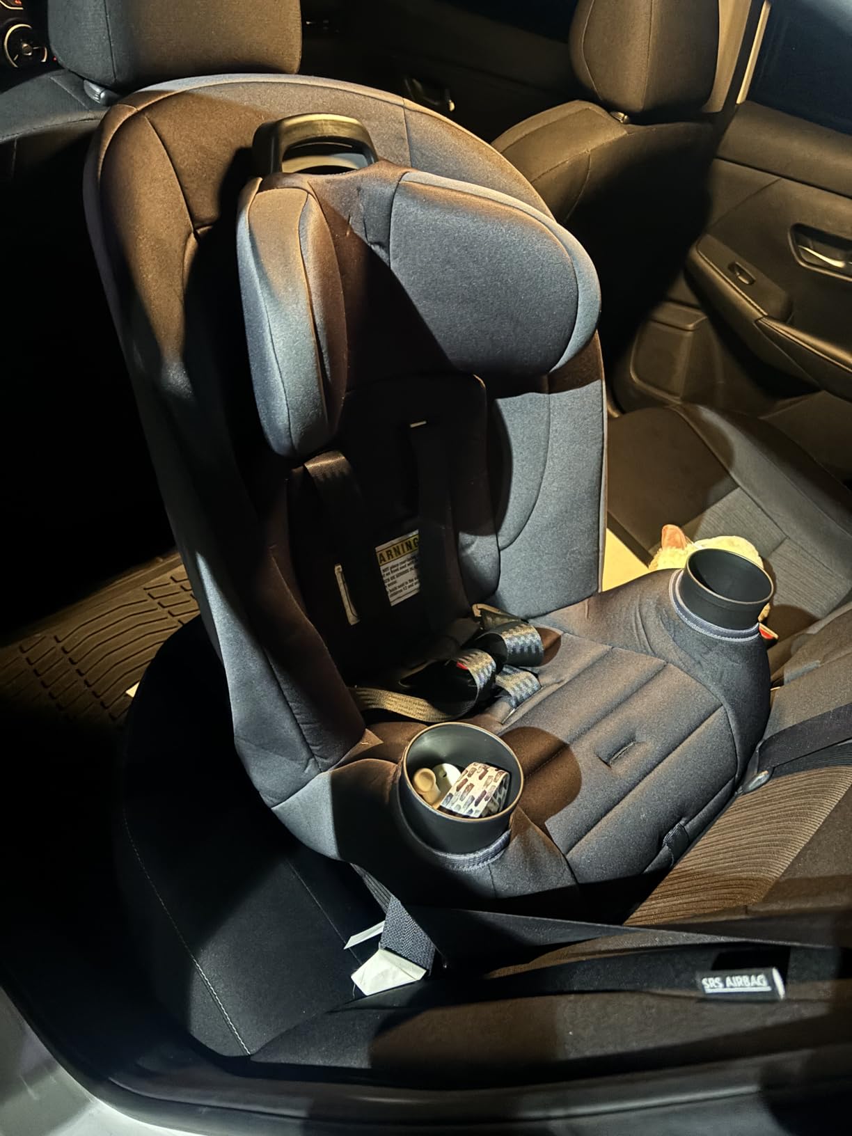 Safety 1st Ellaris 3-in-1 Convertible Car Seat, Slim Fit Design, Rear & Forward-Facing, 5-Position Headrest, 3-Across Fit, Travel-Friendly with Machine-Washable Seat Pad customer photo 1