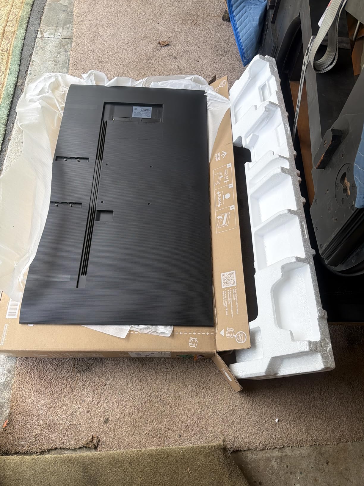 Samsung 55-Inch Class Neo QLED QN70F 4K Mini LED Smart TV (2025 Model) NQ4 AI Gen2 Processor, Quantum Matrix Technology Slim, Motion Xcelerator 144Hz, Samsung Vision AI, Alexa Built-in customer photo 1