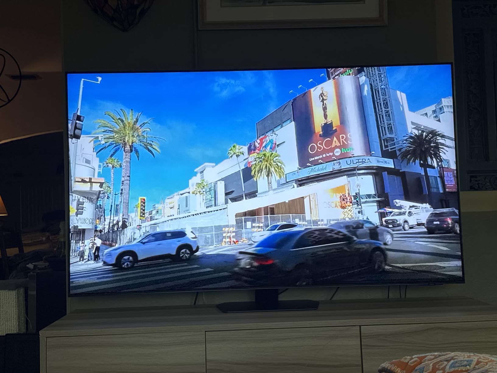 65-Inch Class Neo QLED 4K QN90F Series, Vision AI, Mini LED Smart TV (2025 Model, 65QN90F) Neo Quantum HDR+, Object Tracking Sound+ w/Dolby Atmos, Glare Free, Gaming Hub, Alexa Built-in customer photo 2