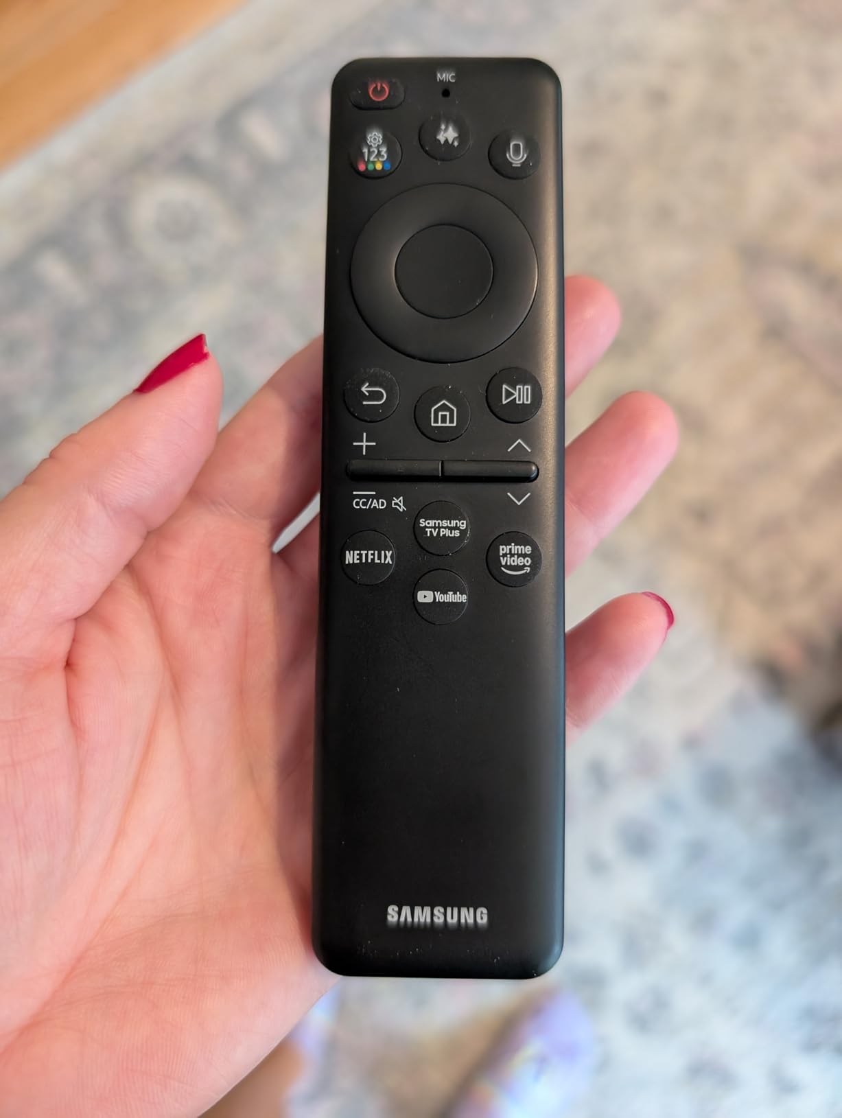 Samsung 75-Inch Class Neo QLED 8K QN900F Series, Vision AI, Mini LED Smart TV (2025 Model, 75QN900F) Neo Quantum HDR 8K Pro, Object Tracking Sound + w/Dolby Atmos, Glare Free, Alexa Built-in customer photo 1