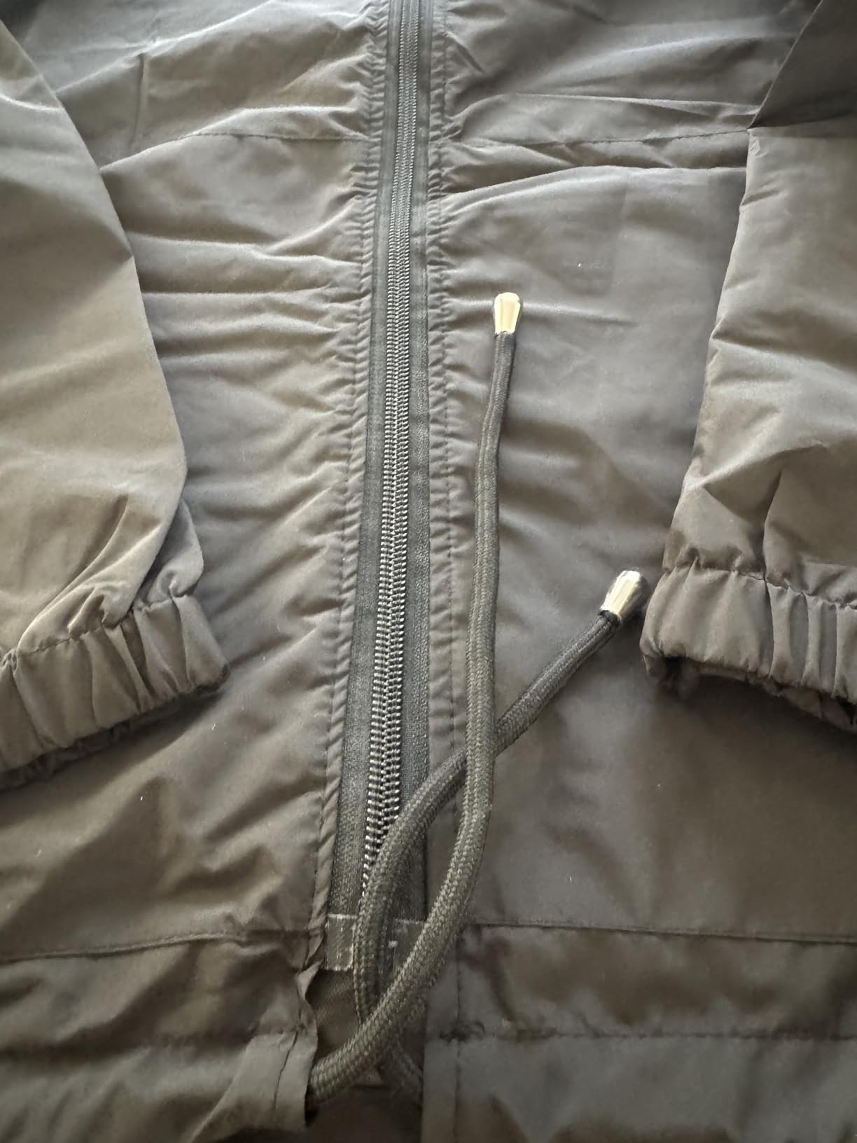 UIQUR Mens Rain Jacket Raincoat Windbreaker Running Waterproof Lightweight Packable with Hood Travel Hiking Cycling customer photo 2