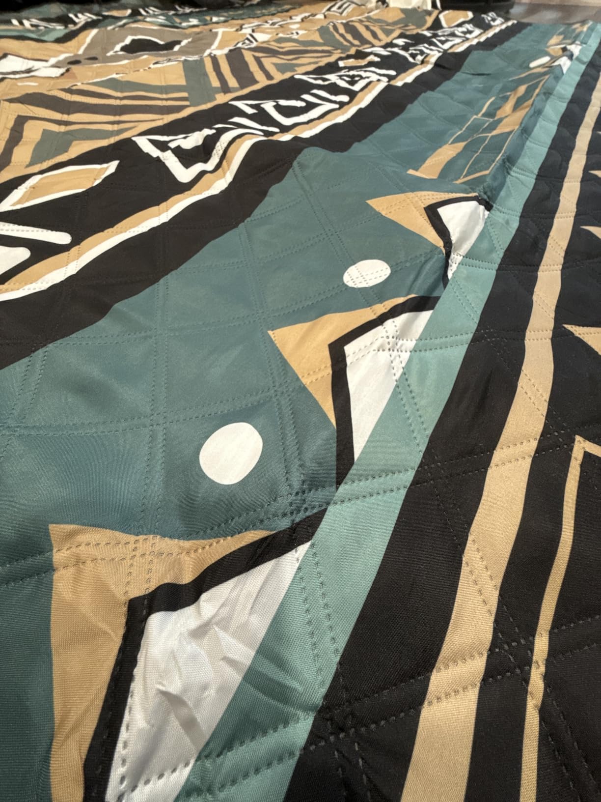 Genovega Waterproof Picnic Blanket Outdoor Camping Beach Mat Extra Large Foldable customer photo 2