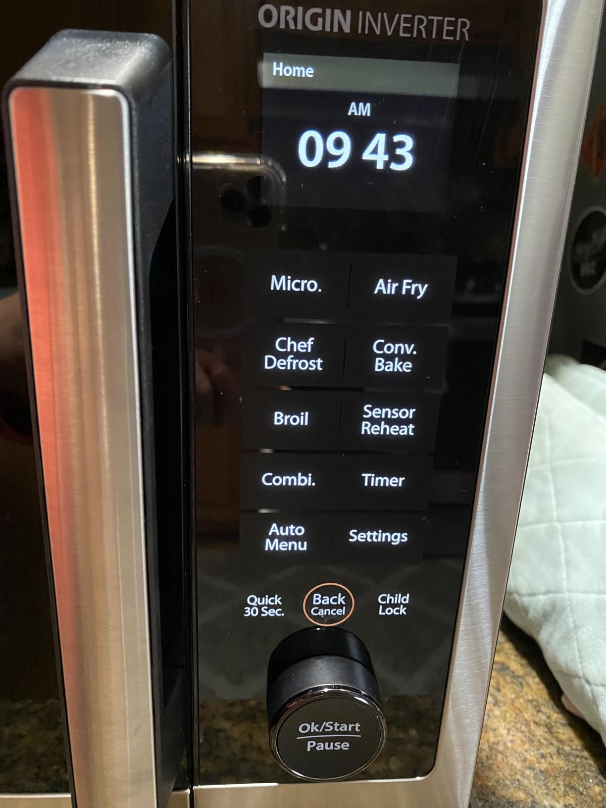 TOSHIBA OptiChef Air Fryer Combo Countertop Microwave Oven with 2.4-Inch Color Screen, Origin Inverter Technology, Smart Sensor, Compatible with Alexa, 1100W, 1.3 Cu.Ft, Silver ML2-STC13SAIT(SS) customer photo 1