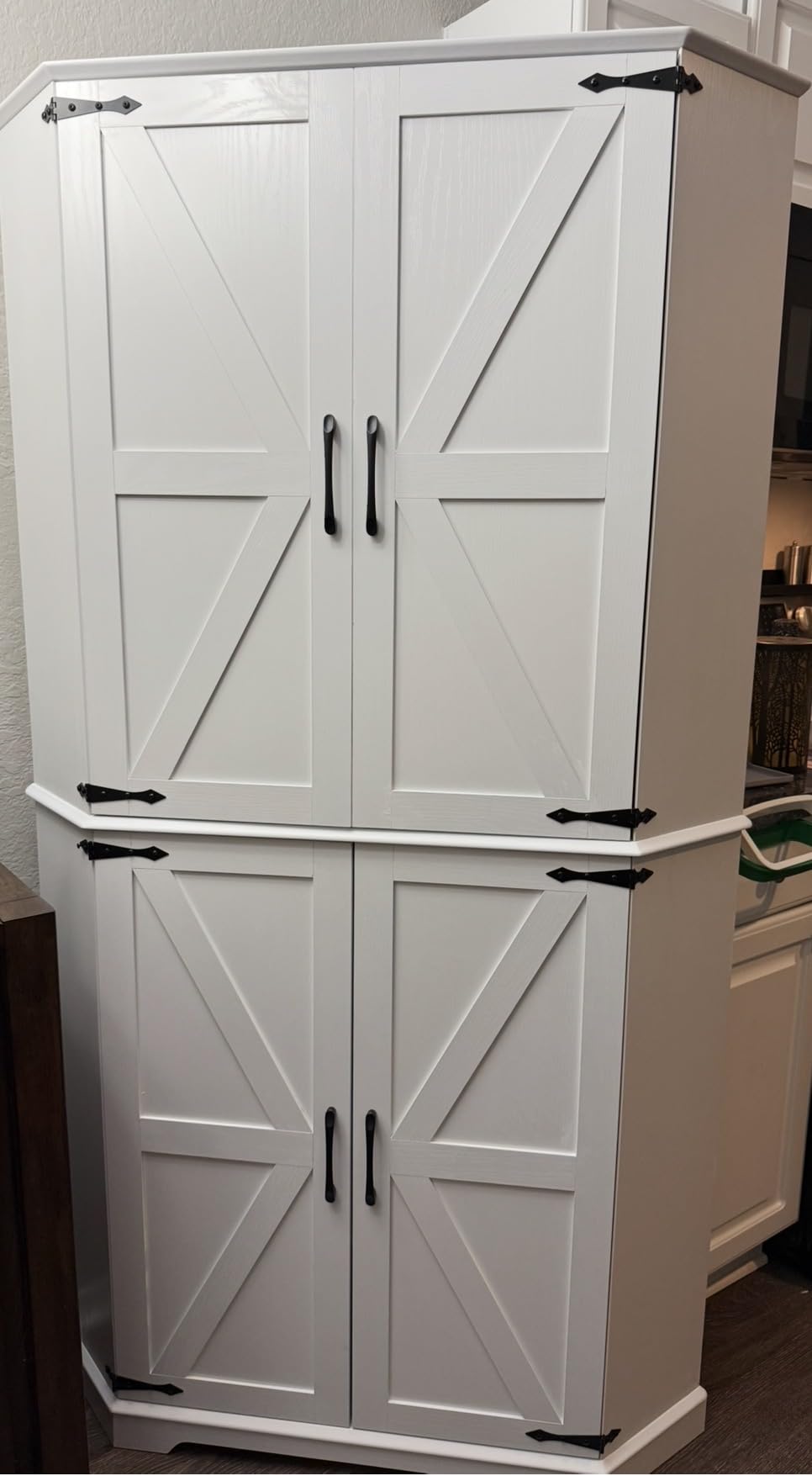 IRONCK Corner Cabinet, 72