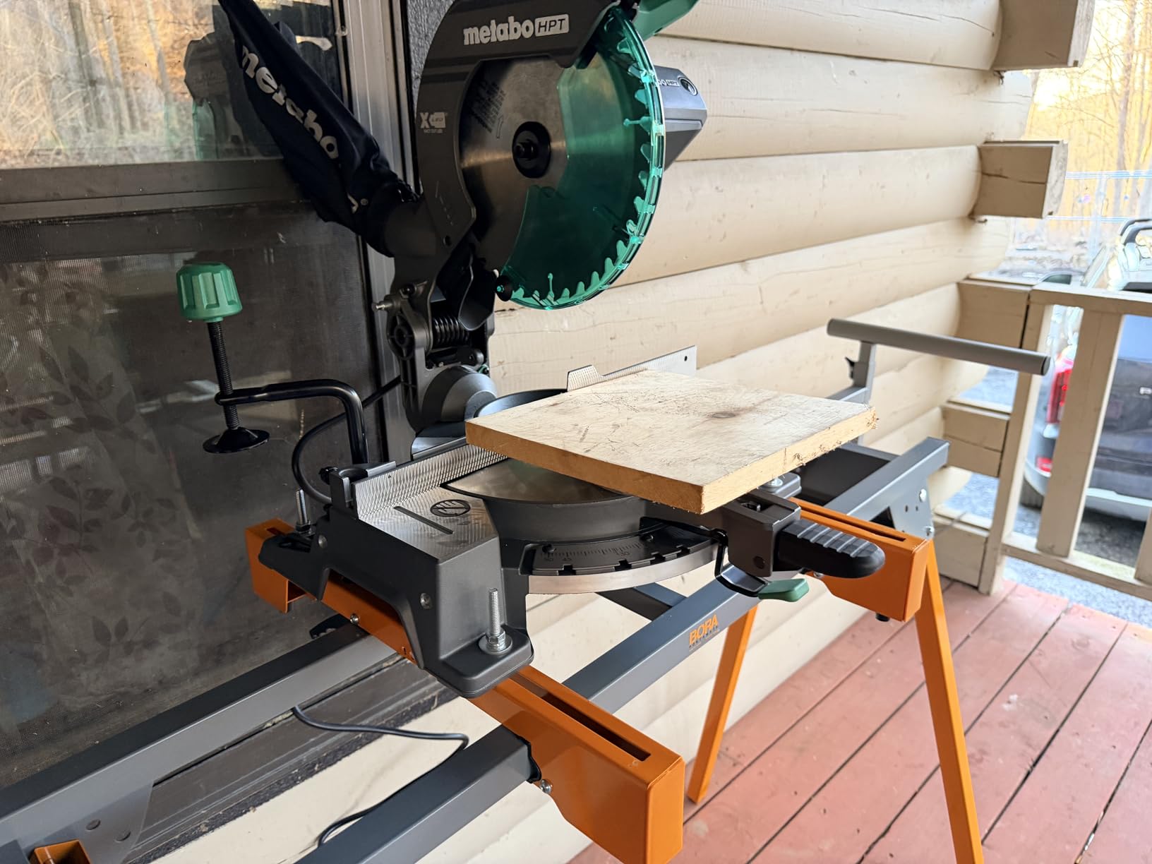 Metabo HPT 10-Inch Single Bevel Compound Miter Saw, 15-Amp Power Saw with Xact Cut Shadow Line, Precision Miter Angles, Single Bevel 0-45°, 40T TCT Miter Saw Blade, Lightweight Design, C10FCG2 customer photo 1