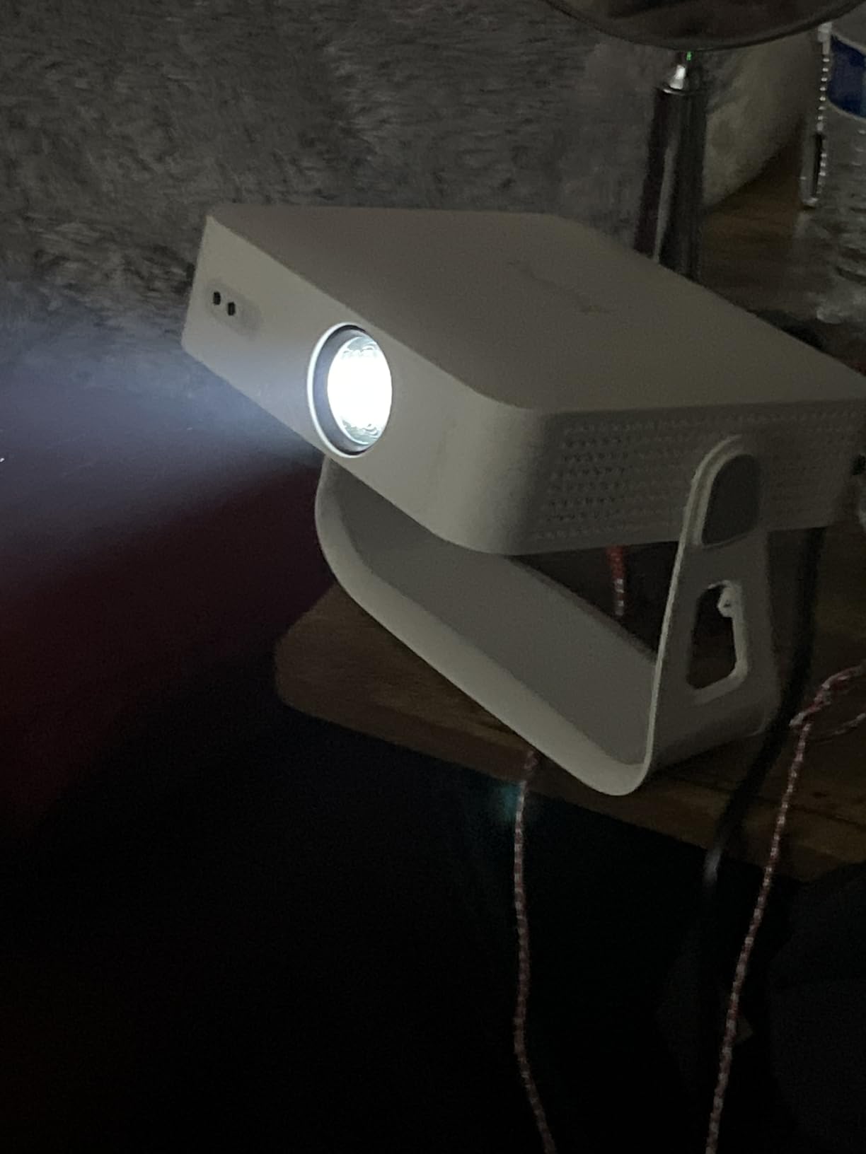 [Officially-Licensed App & Auto Focus] White Smart Mini Projector with WiFi and Bluetooth, XuanPad 4K Support Movie Projector, Portable Native 1080P Outdoor Projector with 360° Stand customer photo 2