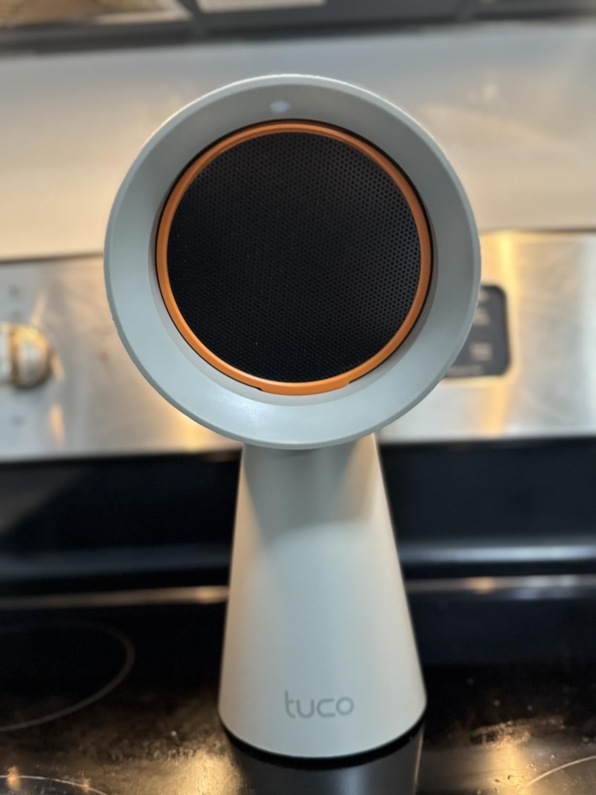 TUCO Portable Range Hood, Countertop Kitchen Exhaust Fan with 3 Speeds, 5-Layer Filter, Powerful Smoke Removal, Low Noise, Oil Cup, Air Purifier for Apartments, Dorms & Indoor BBQ Smokeless - Black customer photo 2