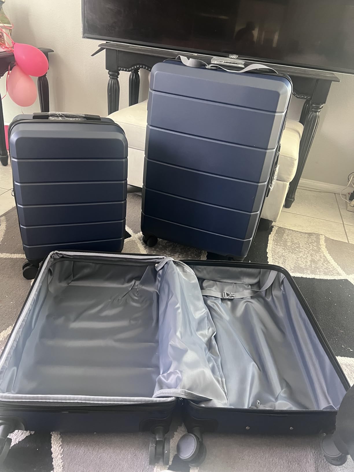 YOETEY 28 Inch Checked Luggage with Spinner Wheels, 106L Large Expandable Hardside Suitcase with TSA Lock, Durable ABS Hard Shell for Family Vacation and International Travel (28 in, Black) customer photo 2