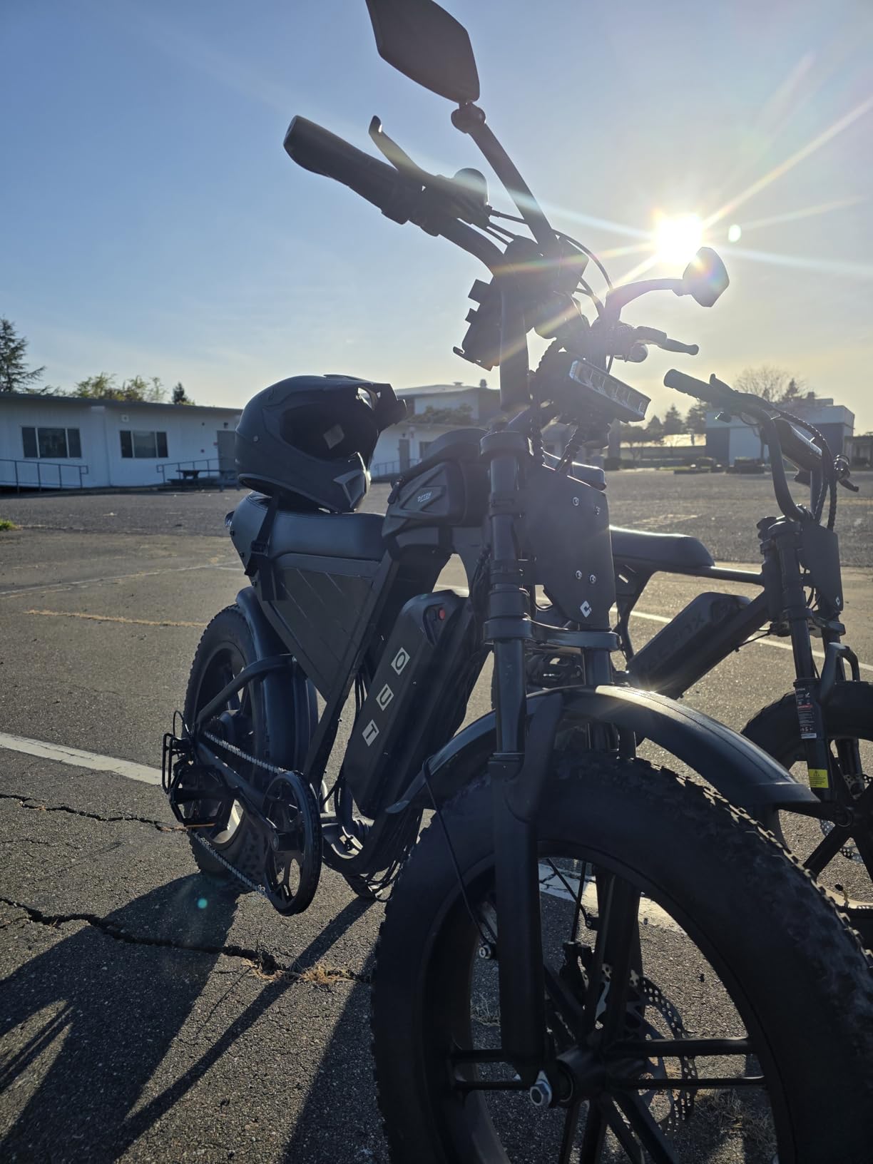 DTTZH F6/F6S/F6PRO Electric Bike for Adults with NFC & Password Unlock, 4000/2000/1500W, 50/40/33MPH, 60V 30Ah, 48V 15/25Ah E-Bike, 100-60 Miles Electric Motorcycle customer photo 2