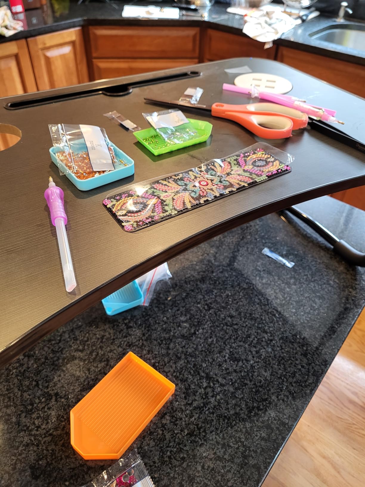 DUMOS 47 Inch Computer Desk for Home Office, Modern Writing Study Table Simple Modern Style for Bedroom Small Space, Large Work Desks with X-Shaped Reinforcement, Wood Brown customer photo 2