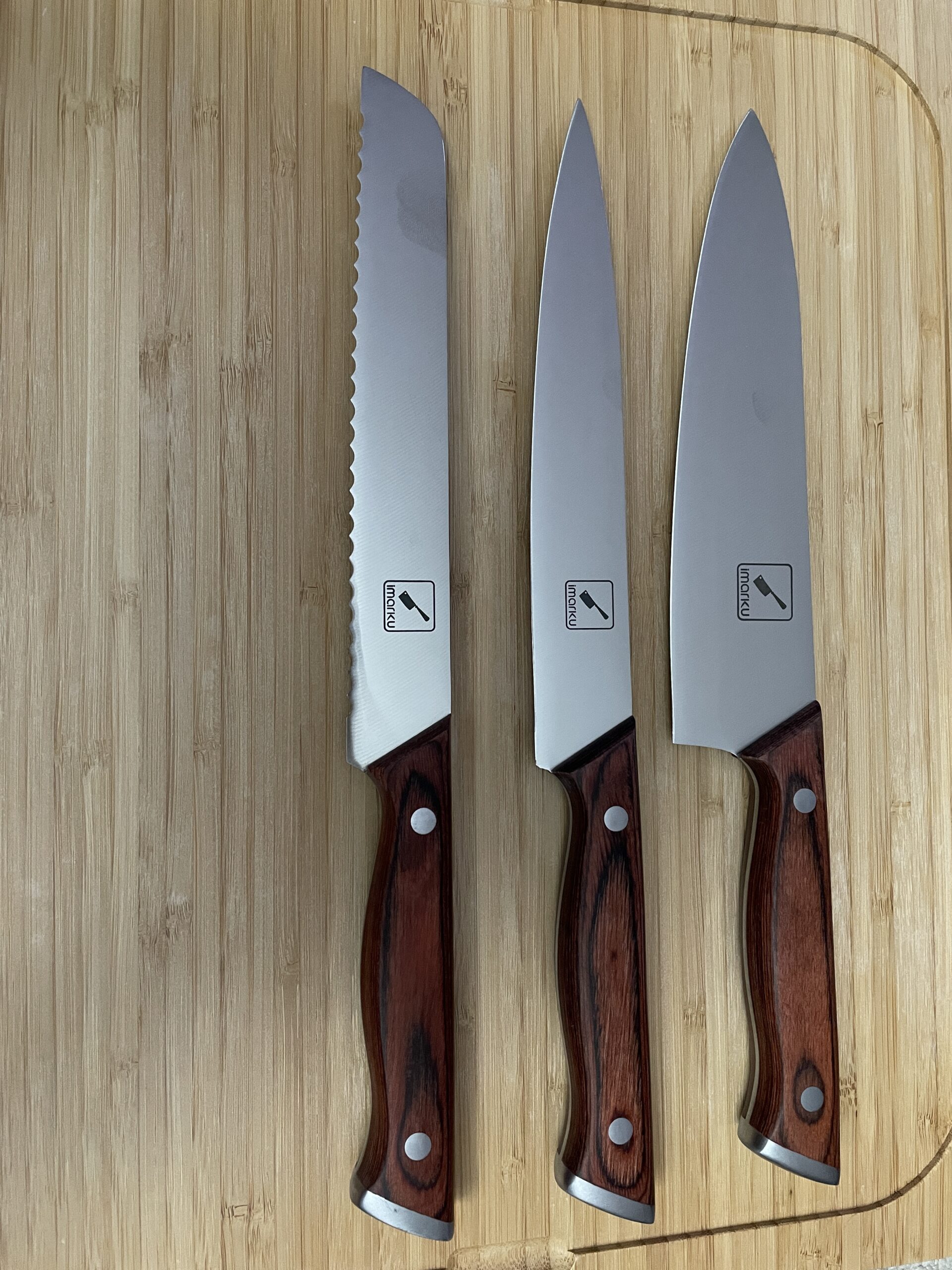 imarku 14-Piece Knife Block Set, Knife Set with Block and Build-in Sharpener, Japanese Stainless Steel Knife Set for Lasting Sharpness, Dishwasher Safe customer photo 2