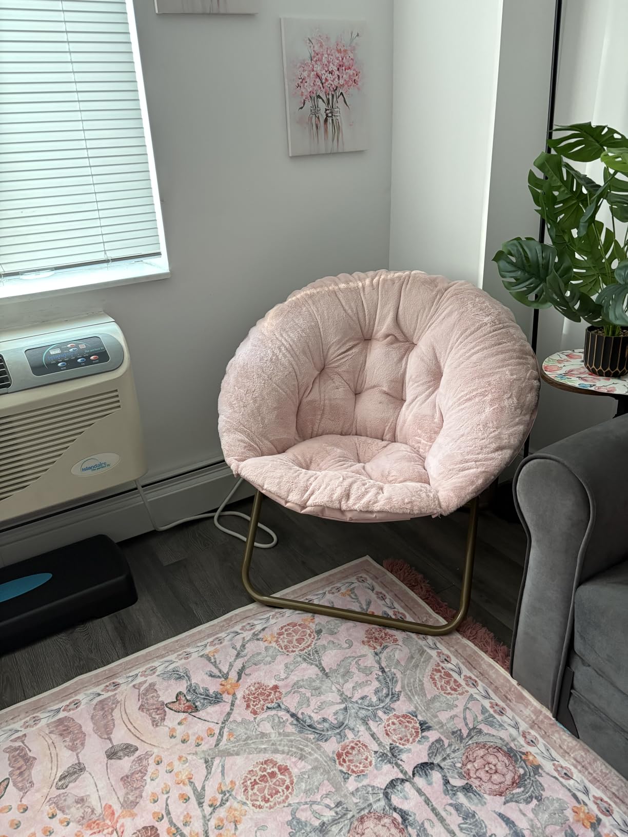 DUMOS Comfy Saucer Chair, Faux Fur Lounge Seasting XL Circle Chair for Bedroom, Dorm & Gaming, Foldable Fashion Accent Seat for Small Spaces, Folding Moon/Mushroom/Round Oversized Style customer photo 1