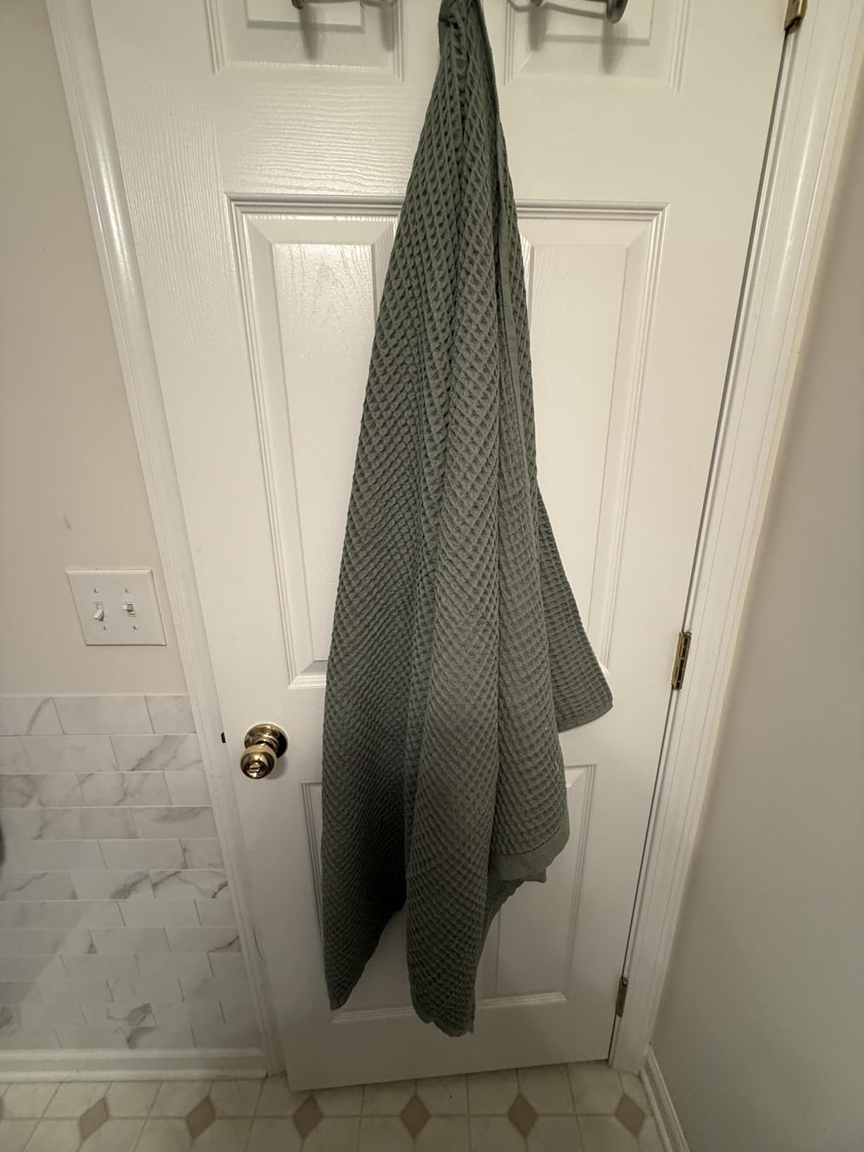 DEMMEX Organic Cotton Waffle Weave Turkish Bath Towel - Ultra Soft Lightweight Quick Dry, Oeko-Tex Certified, 100% Turkish Cotton (Sage Green, Large (60x30)) customer photo 2