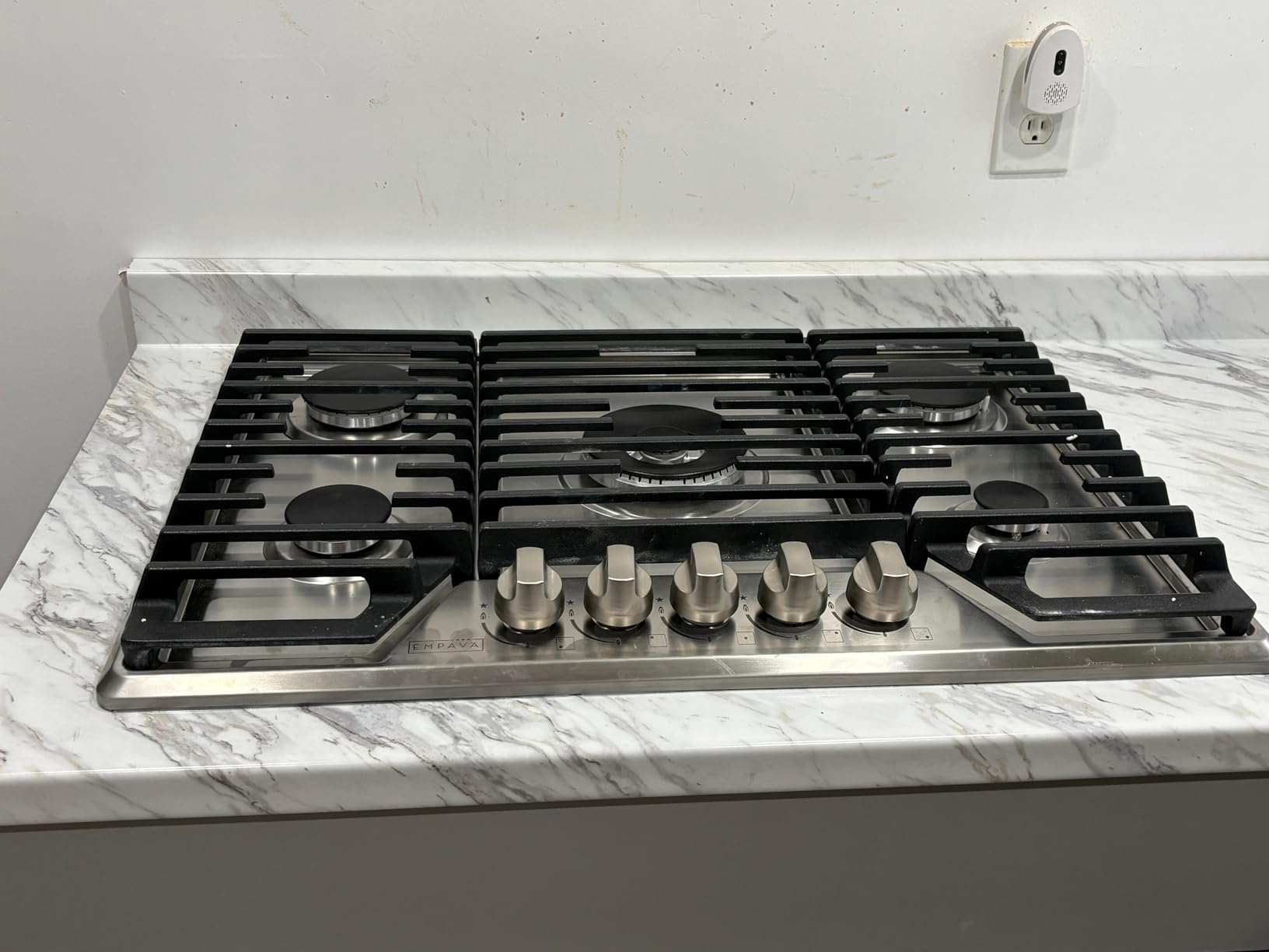 Empava 36 Inch Gas Cooktop with 6 Sealed SABAF Burners, Stainless Steel Built-in Stove Top, LPG/NG Convertible, Auto Electric Pulse Ignition, Flame Failure Protection customer photo 2