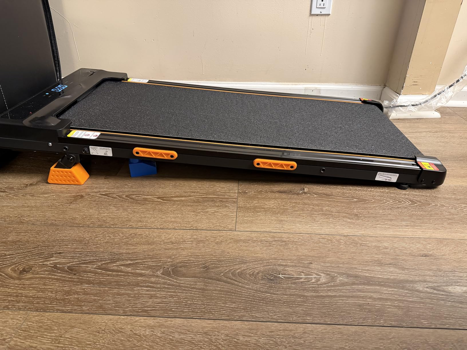 16% Incline Walking Pad Treadmills for Home Small, 4-in-1 Under Desk Treadmill with Handles, Foldable Treadmill with 2.5 HP Quiet Brushless, 330 LBS Capacity customer photo 2