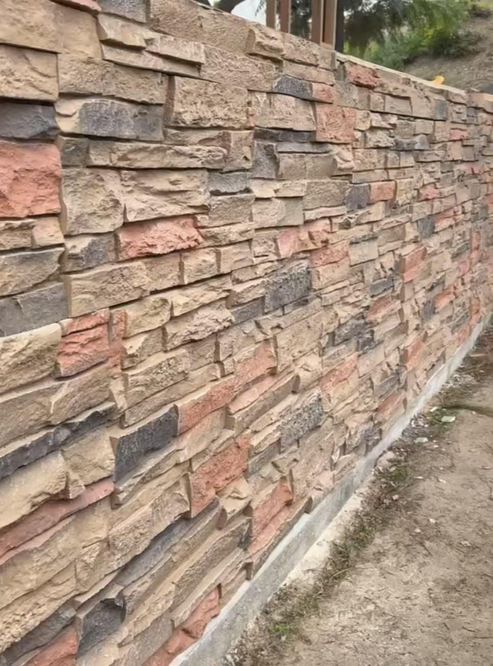 8-Pack Faux Stone Wall Panels (26 Sq Ft) PU Stone Veneer Siding, Mortarless Lightweight Faux Rock for Exterior and Interior Wall customer photo 1